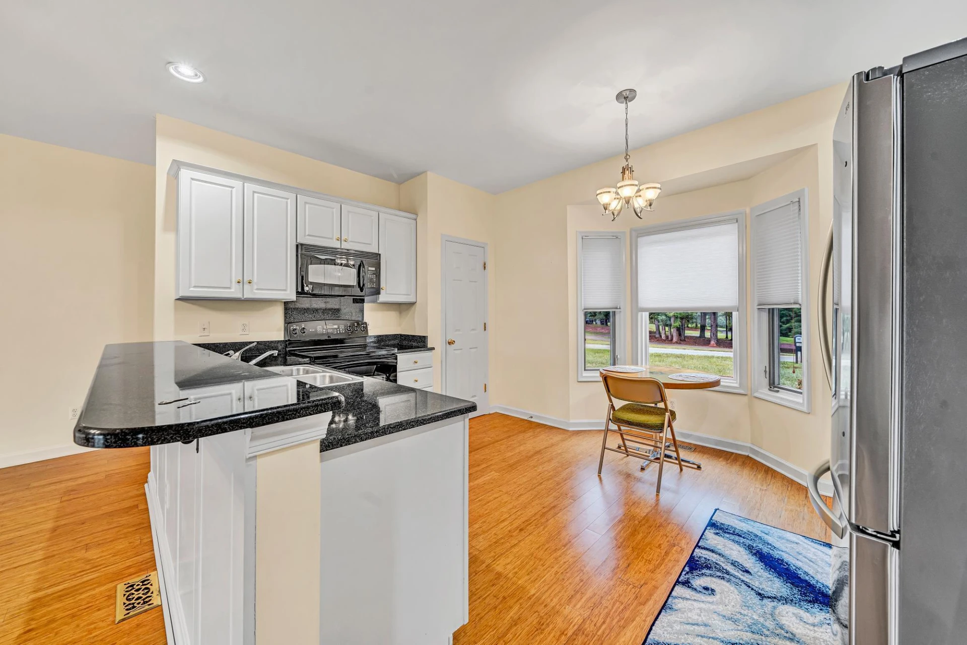 2342 Lake Retreat RD - Photo 12