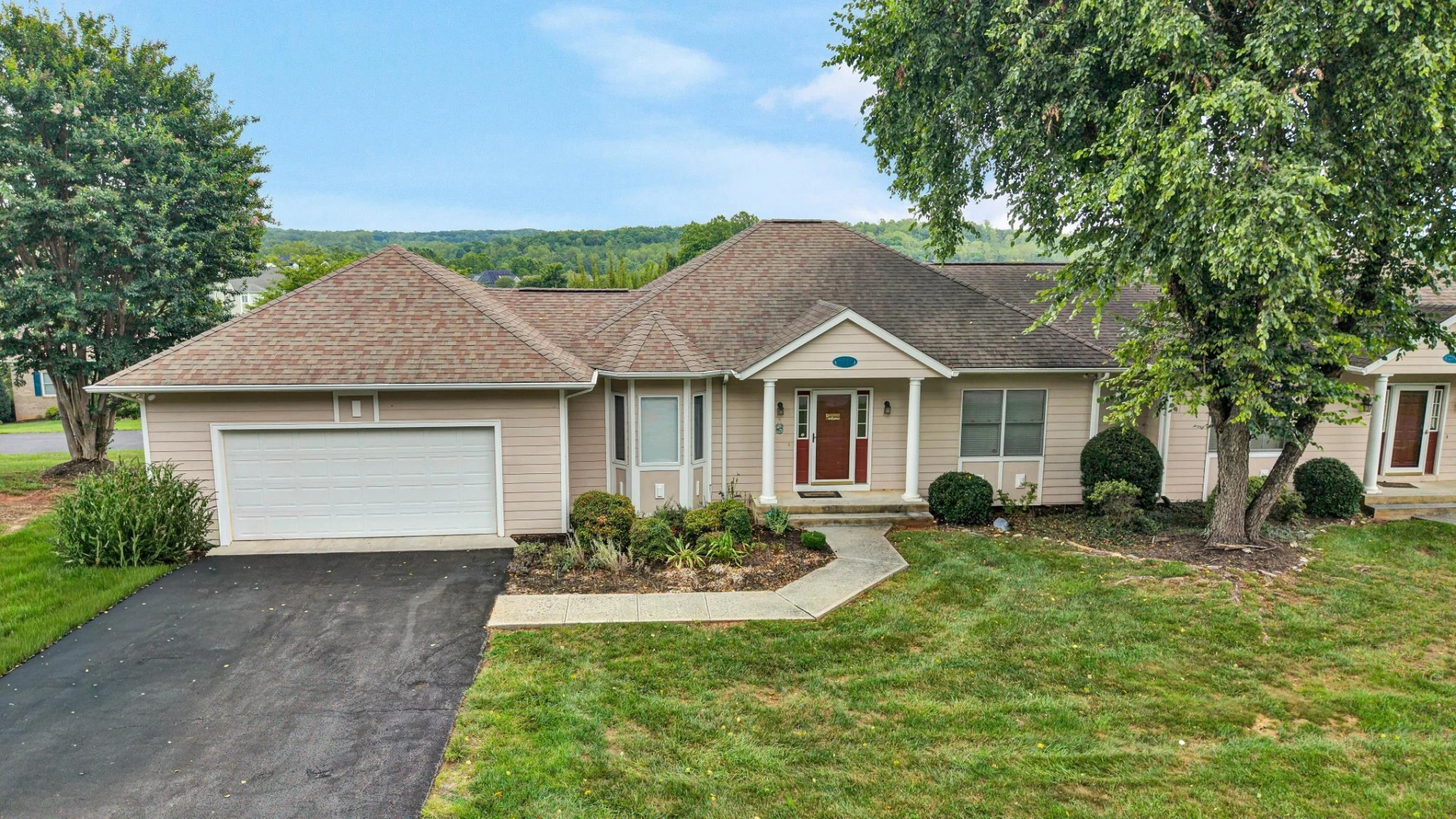 2342 Lake Retreat RD - Photo 38