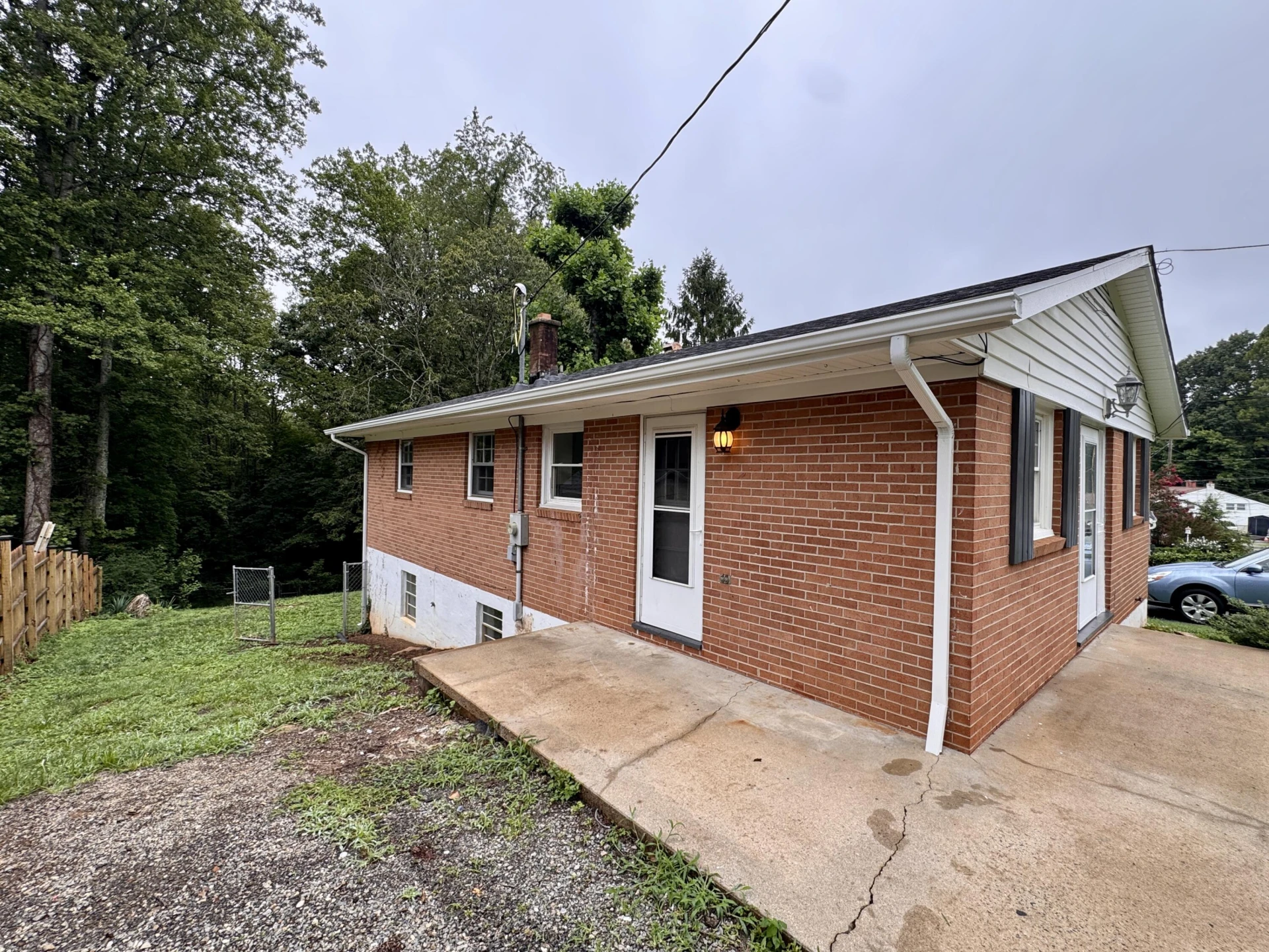 809 Banks RD - Photo 3