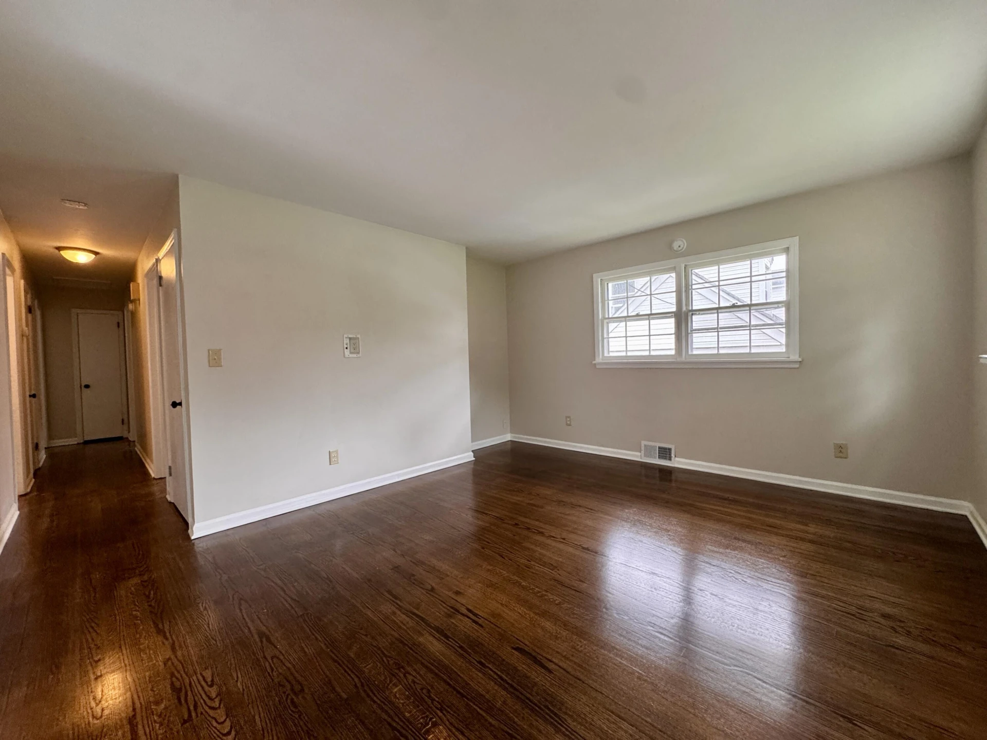 809 Banks RD - Photo 4