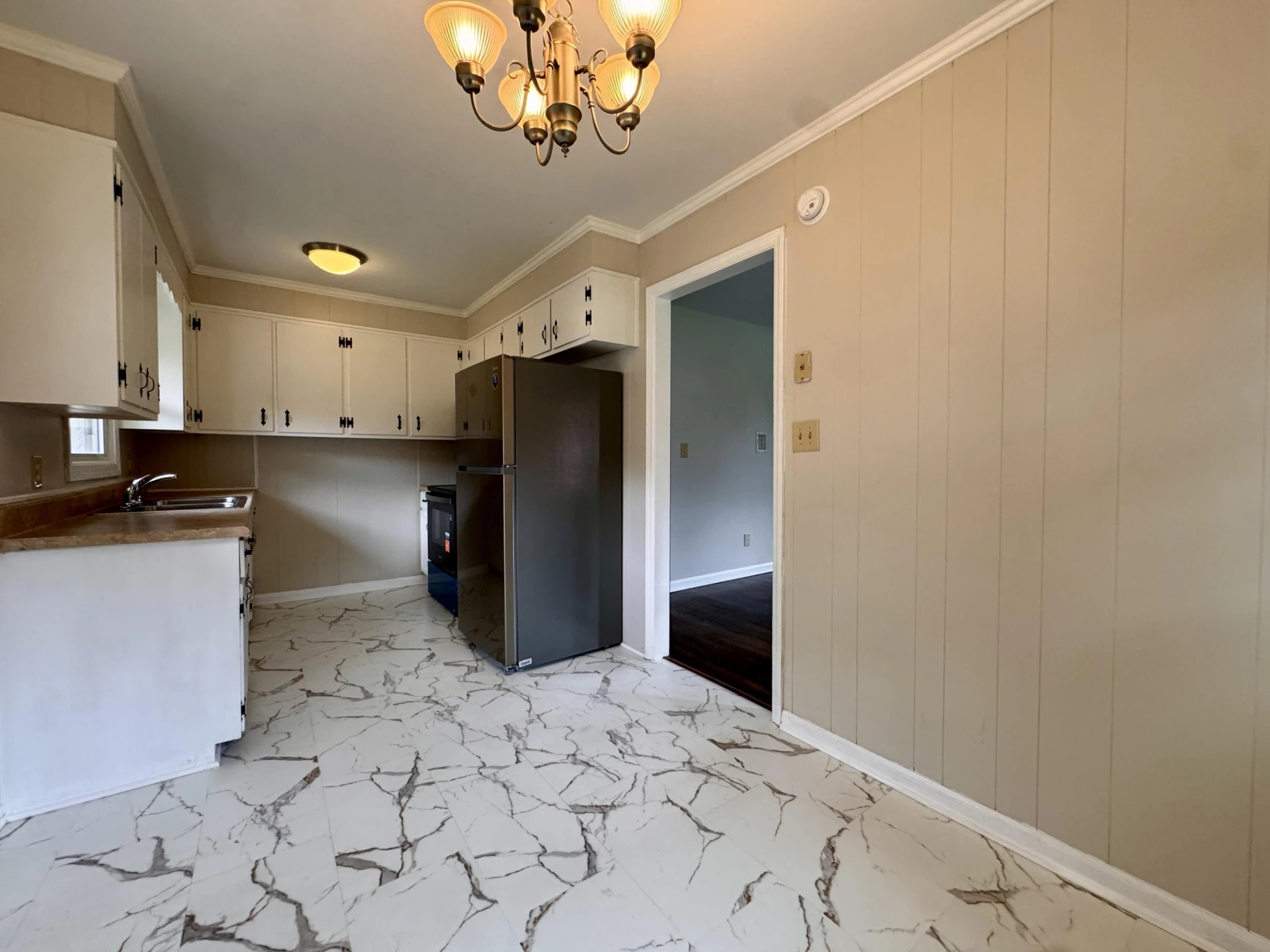 809 Banks RD - Photo 8
