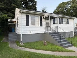 4025 Virginia AVE NW - Photo 2
