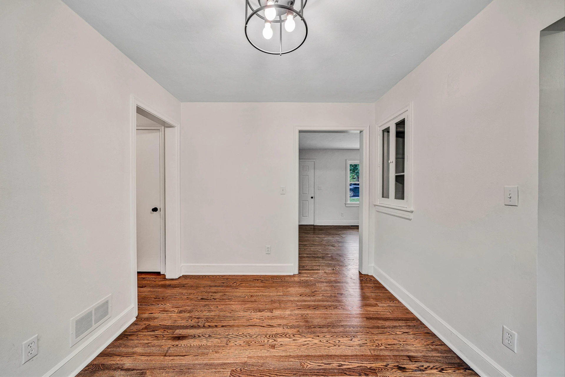 4548 Cresthill DR - Photo 11