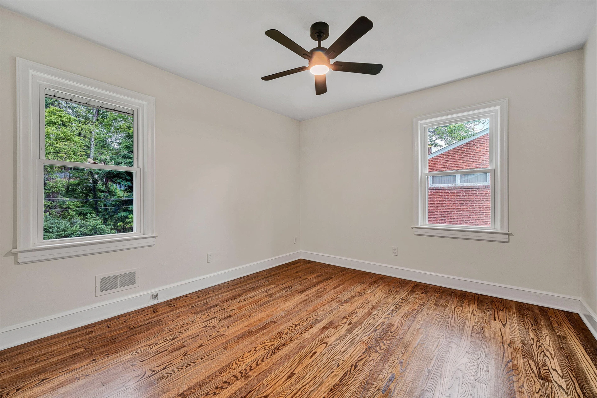 4548 Cresthill DR - Photo 15
