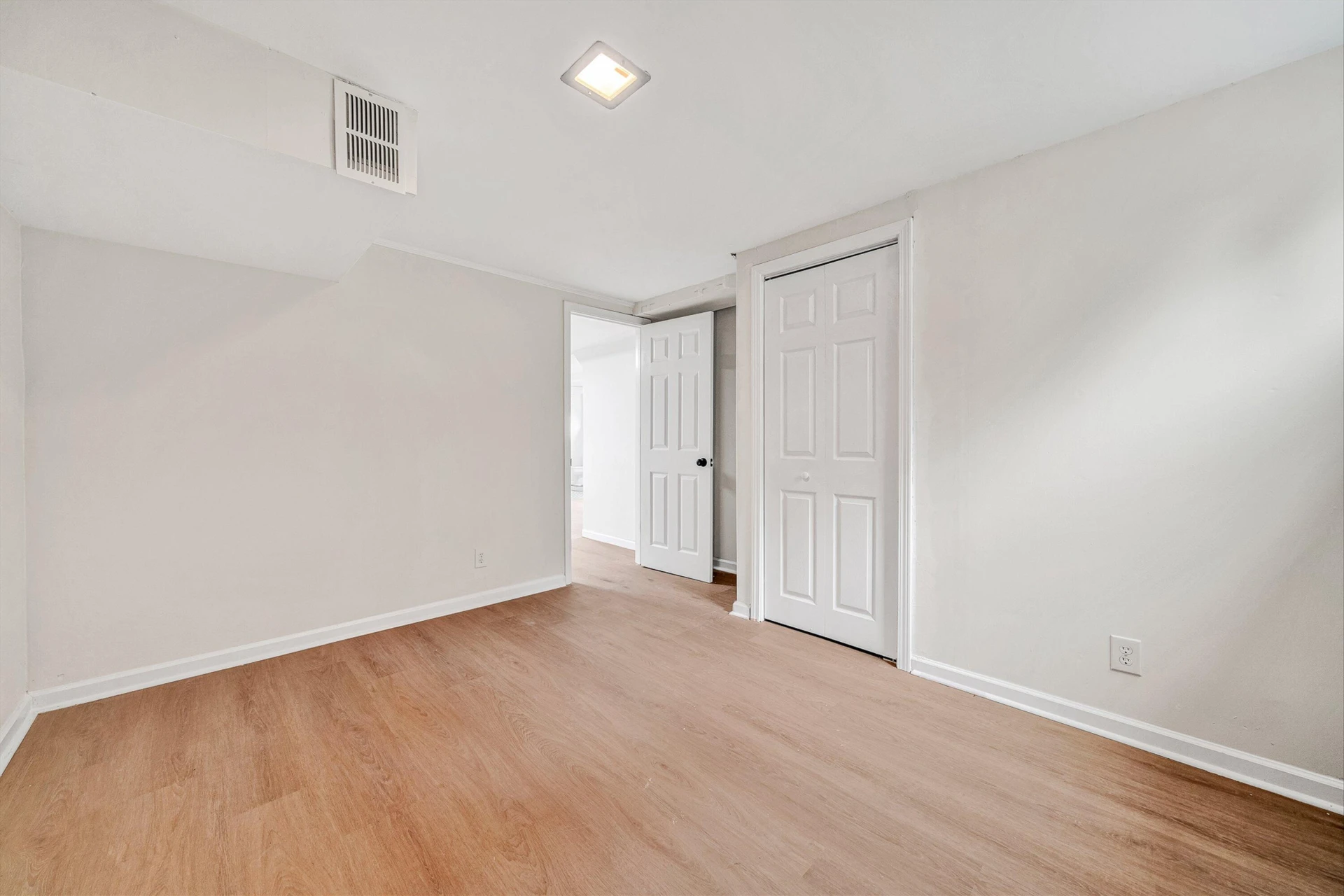 4548 Cresthill DR - Photo 30