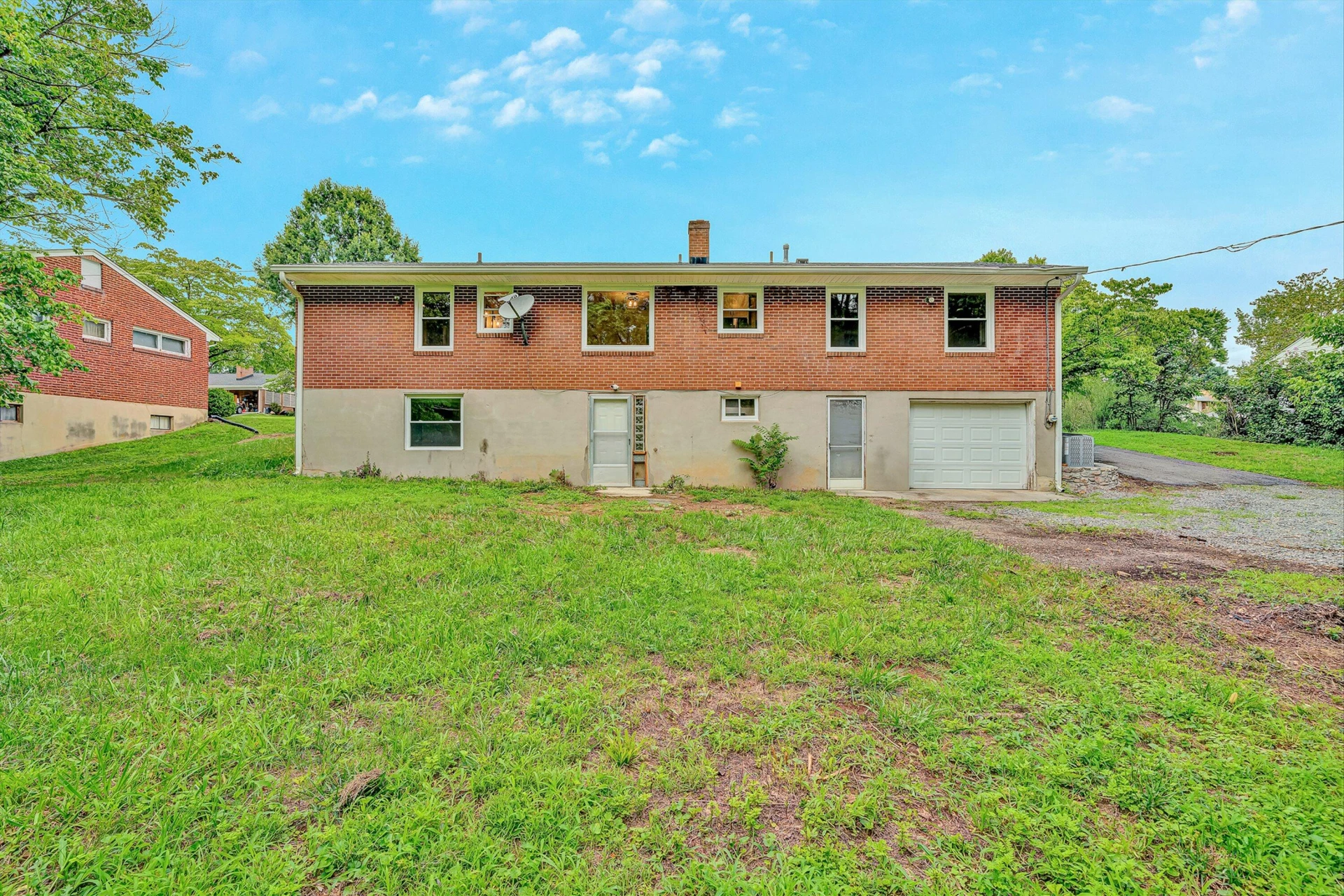 4548 Cresthill DR - Photo 36