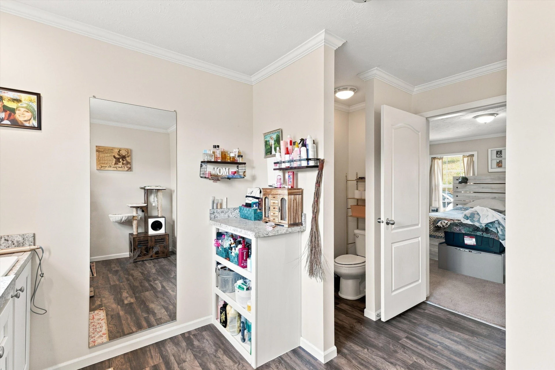 611 Martins LN - Photo 20