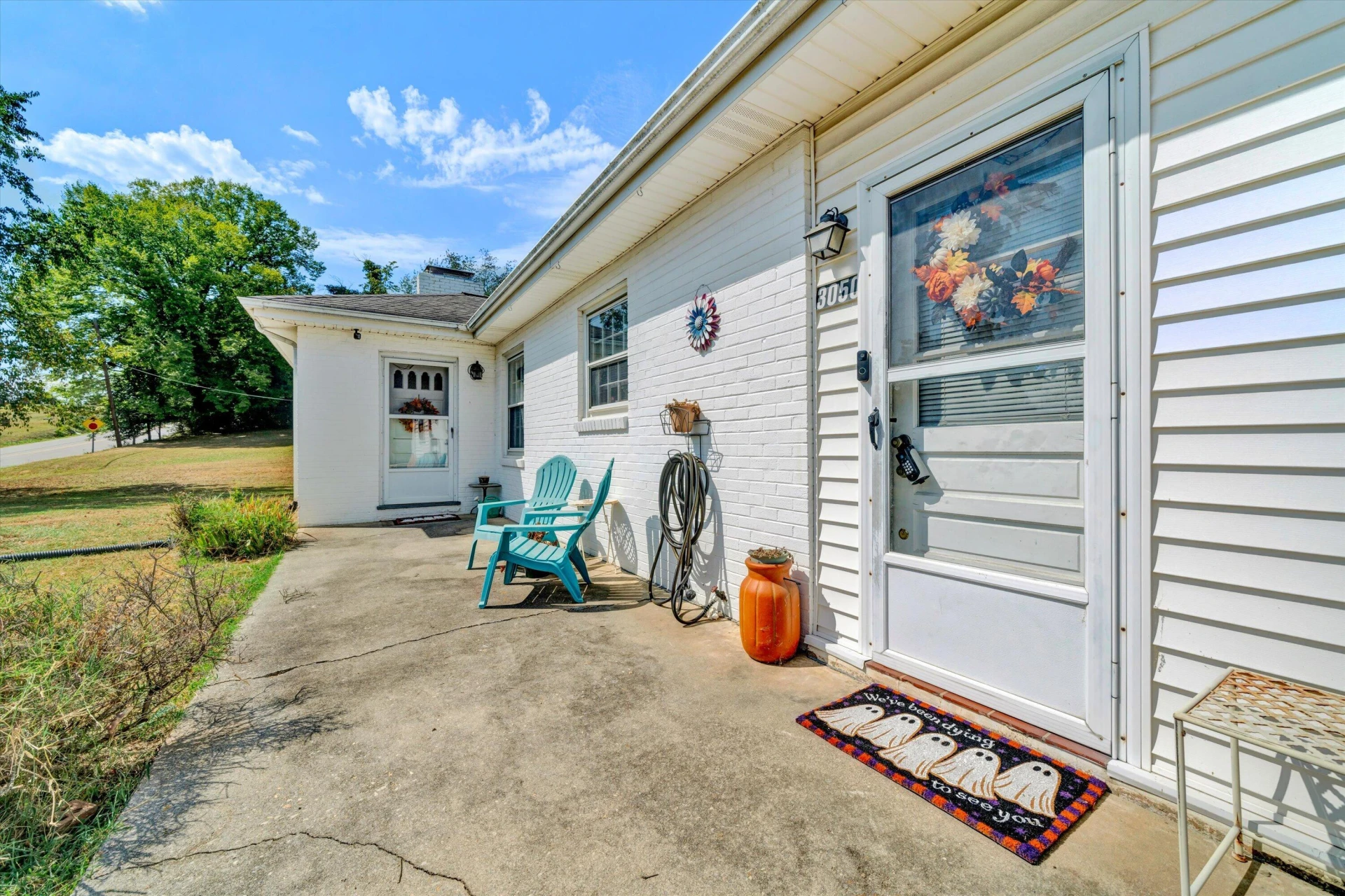 3050 Pitzer RD - Photo 4