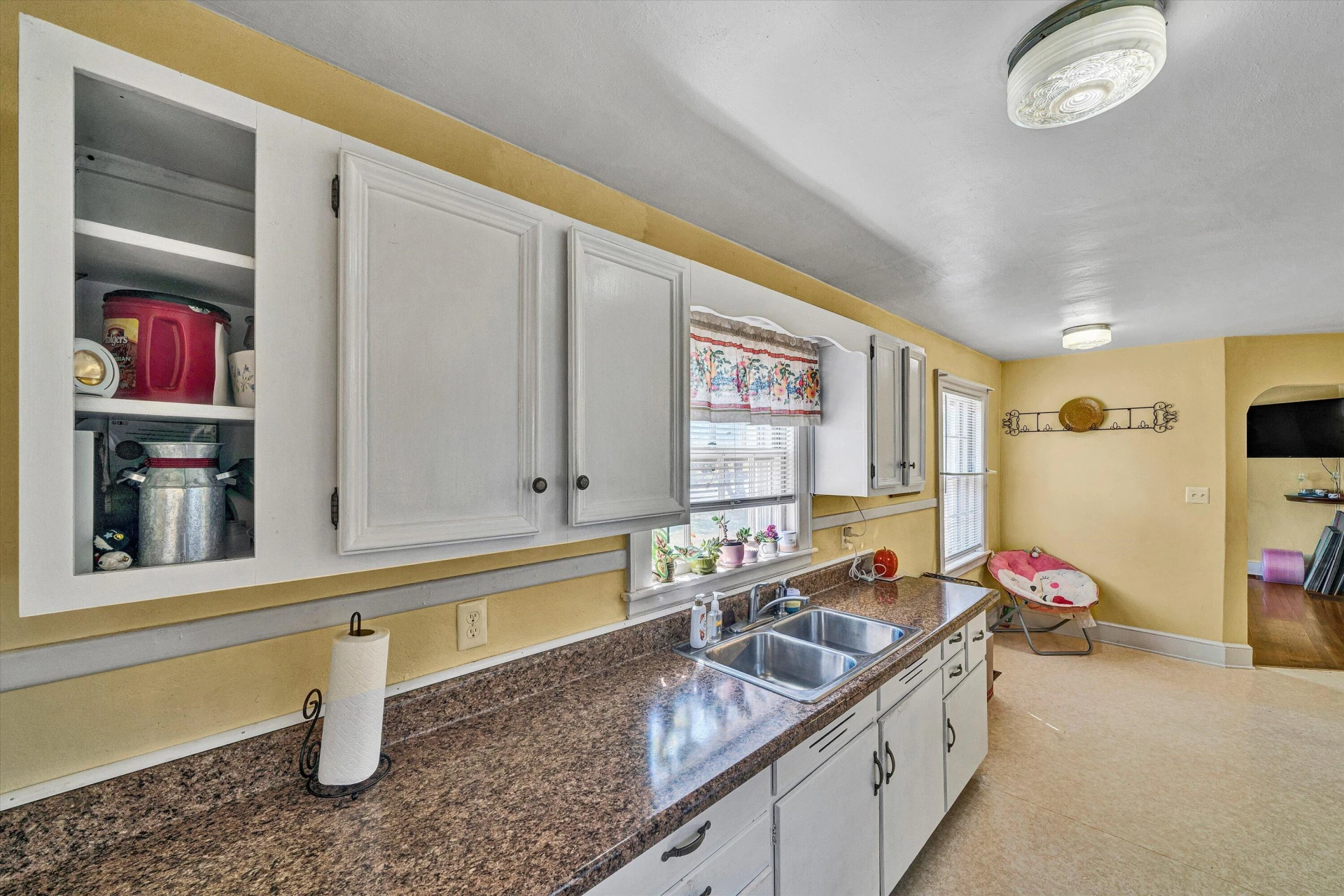 3050 Pitzer RD - Photo 9
