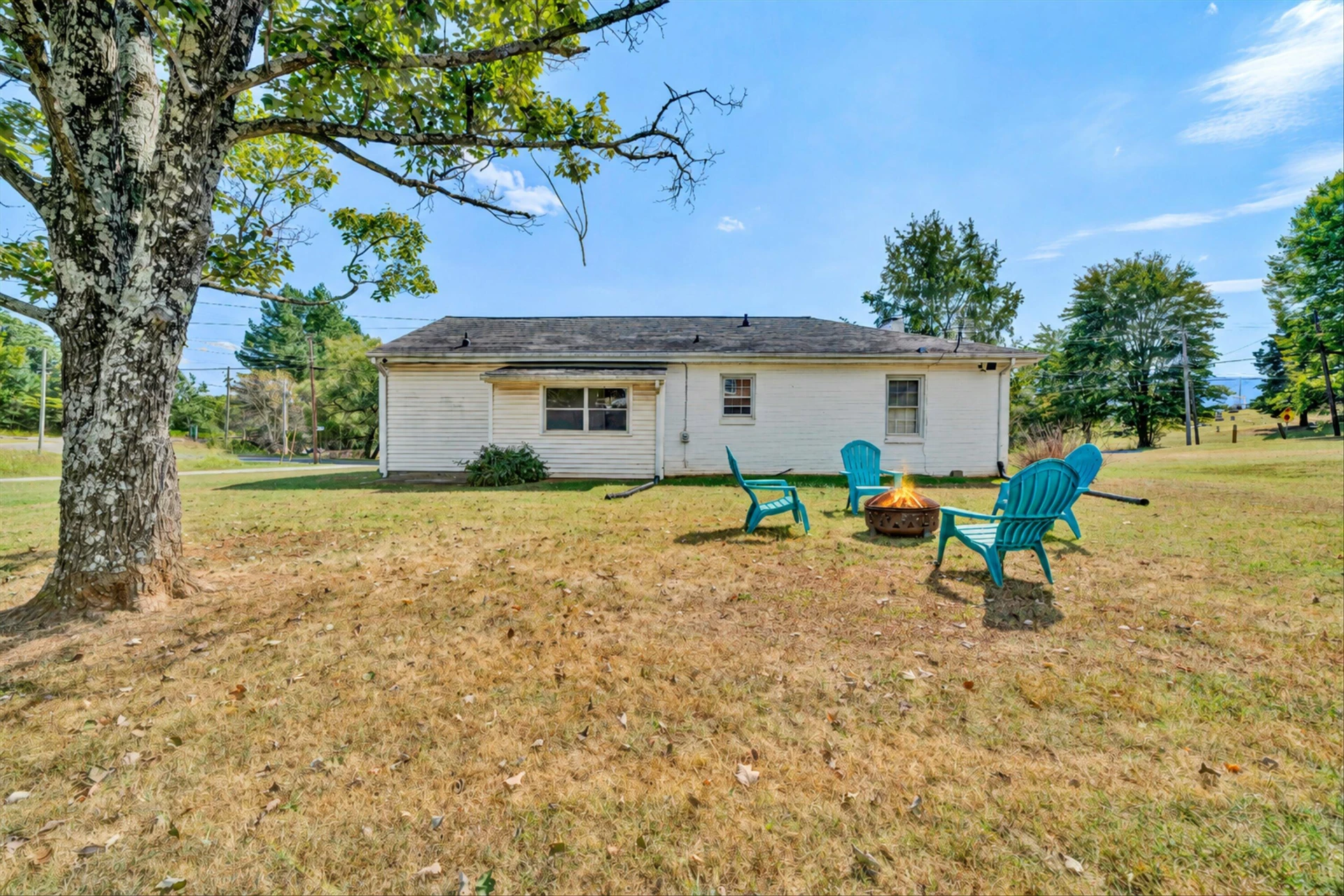 3050 Pitzer RD - Photo 26