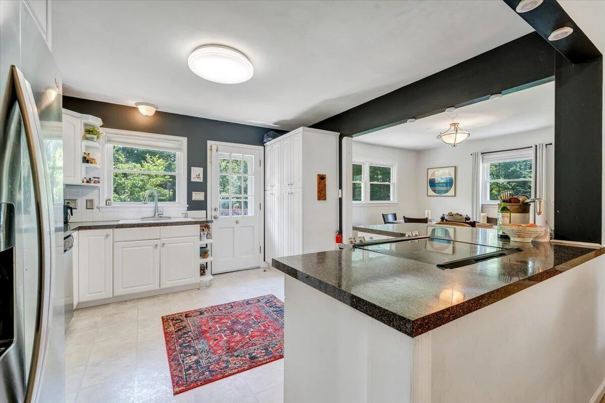 3428 S Park CIR - Photo 8