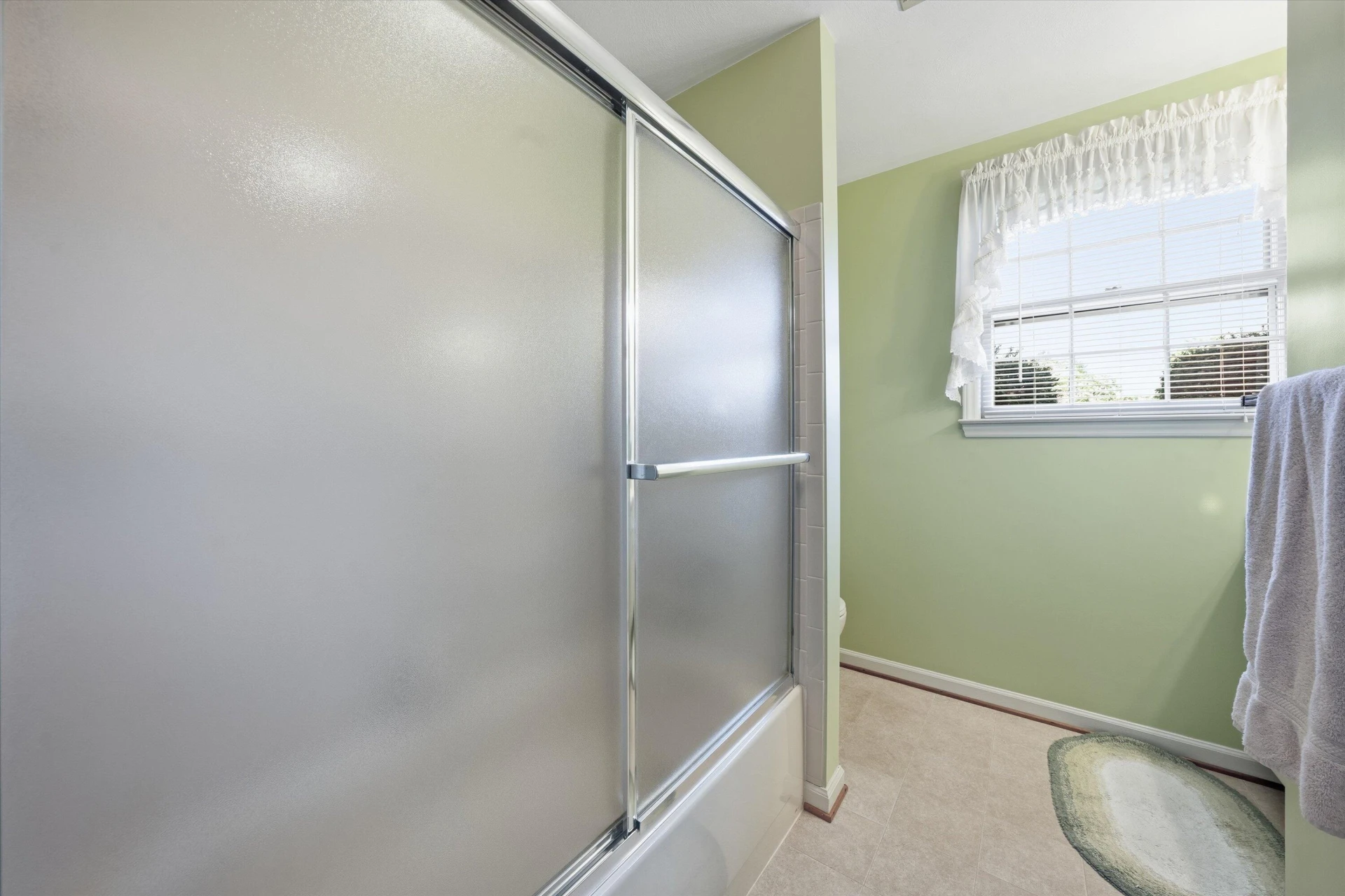 404 Rebecca LN - Photo 21