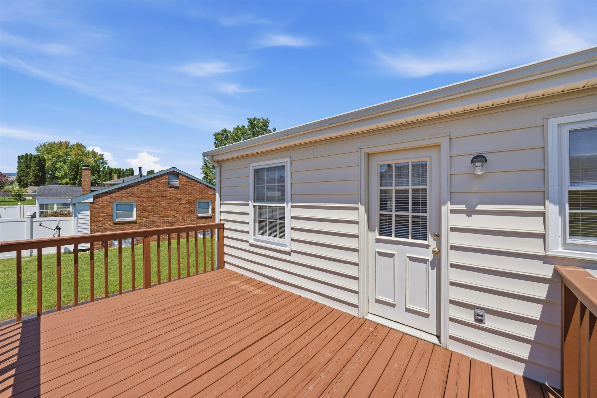 404 Rebecca LN - Photo 24