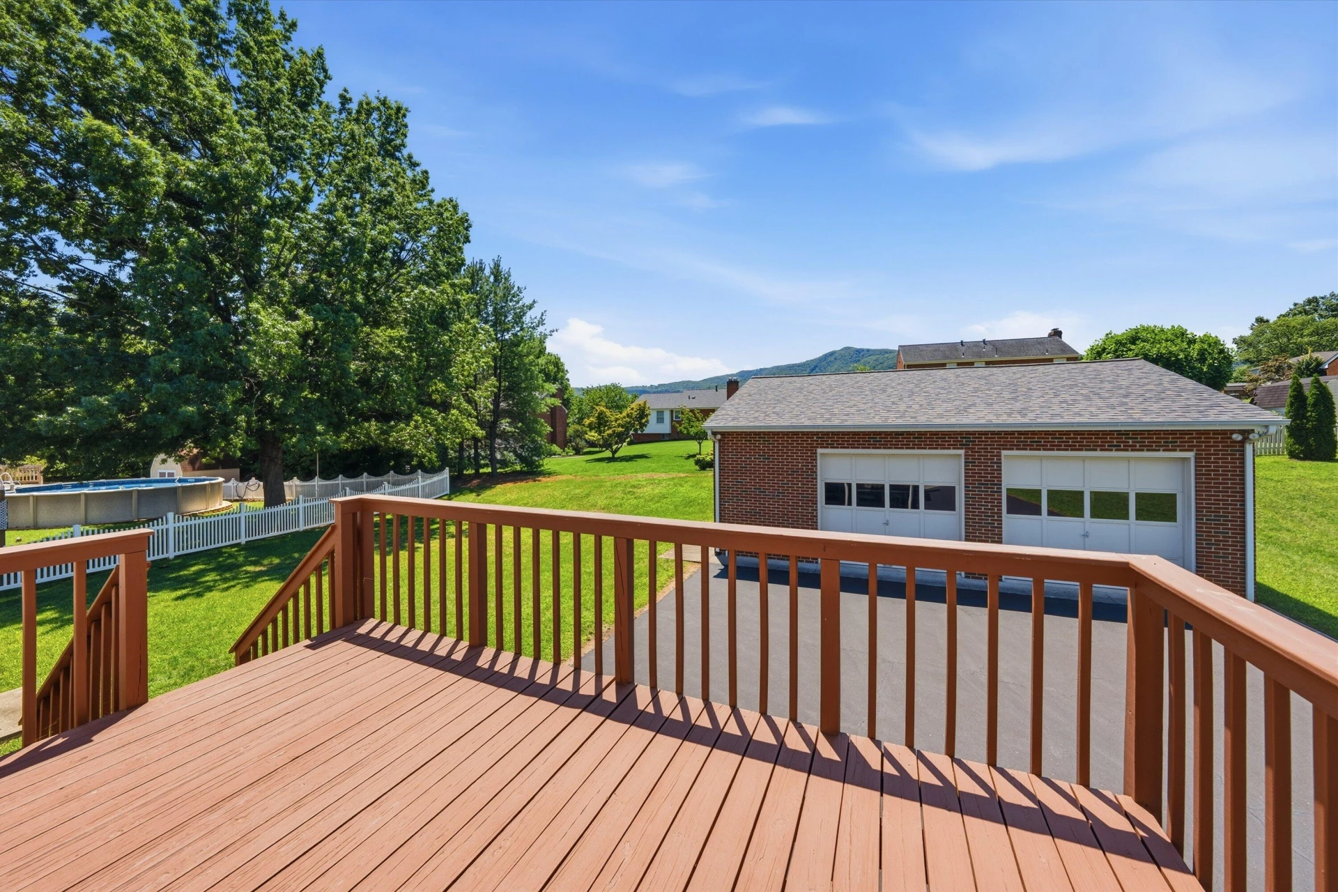 404 Rebecca LN - Photo 25