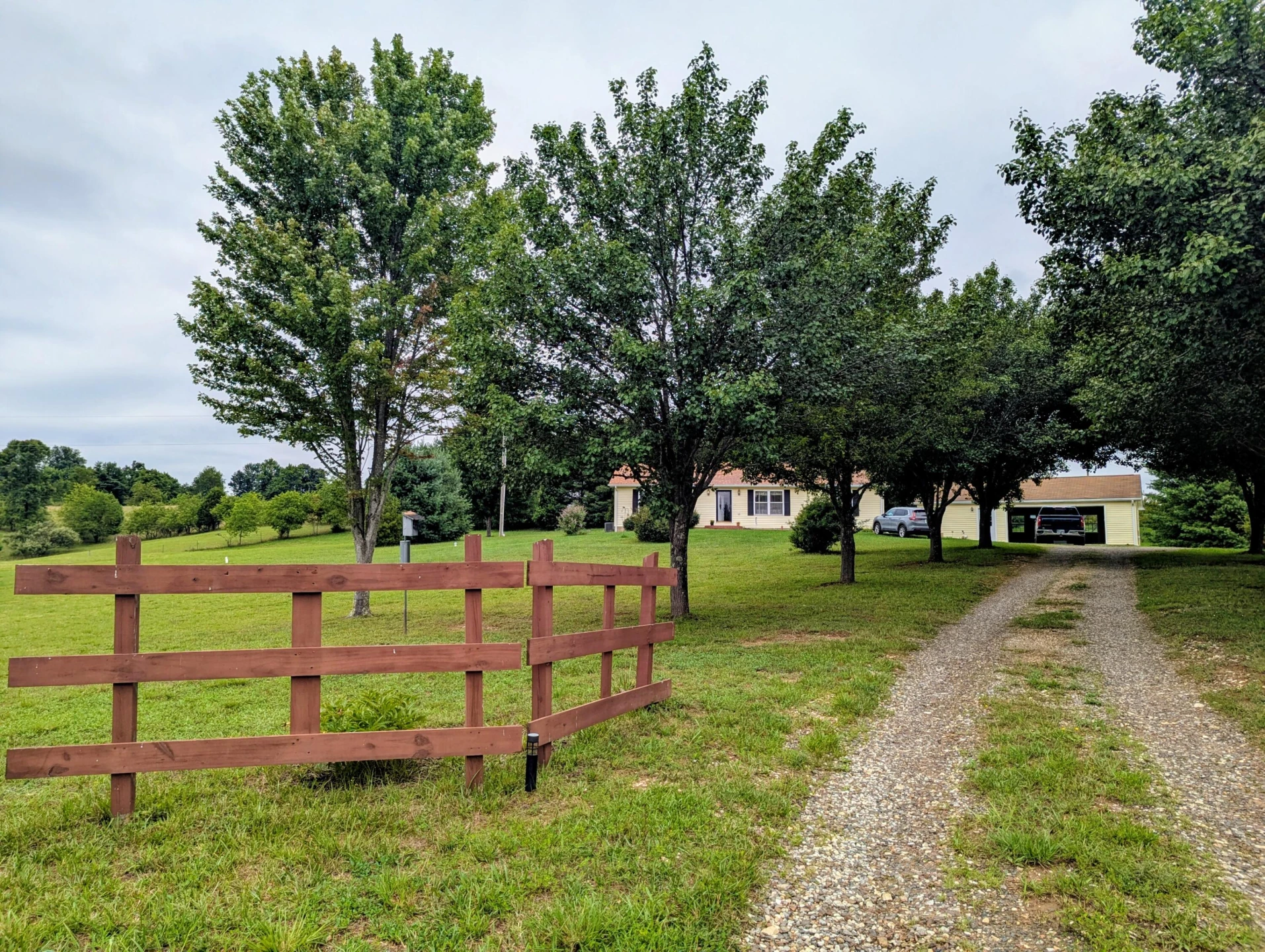 213 Smith Farm RD NE - Photo 3