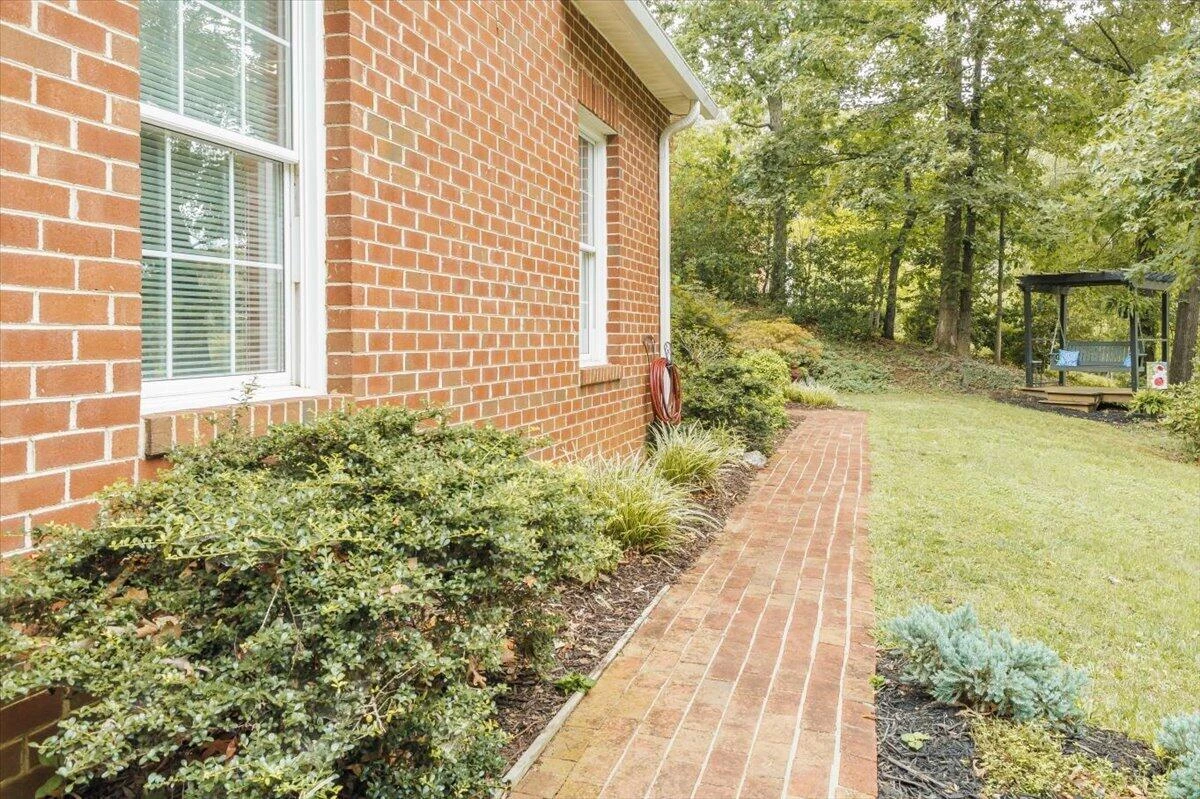 4809 Greenlee RD SW - Photo 55
