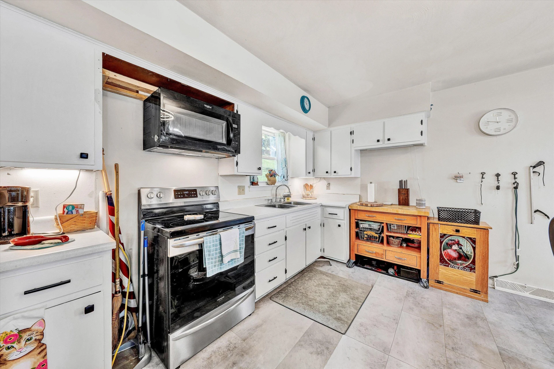 636 Ramada RD - Photo 11
