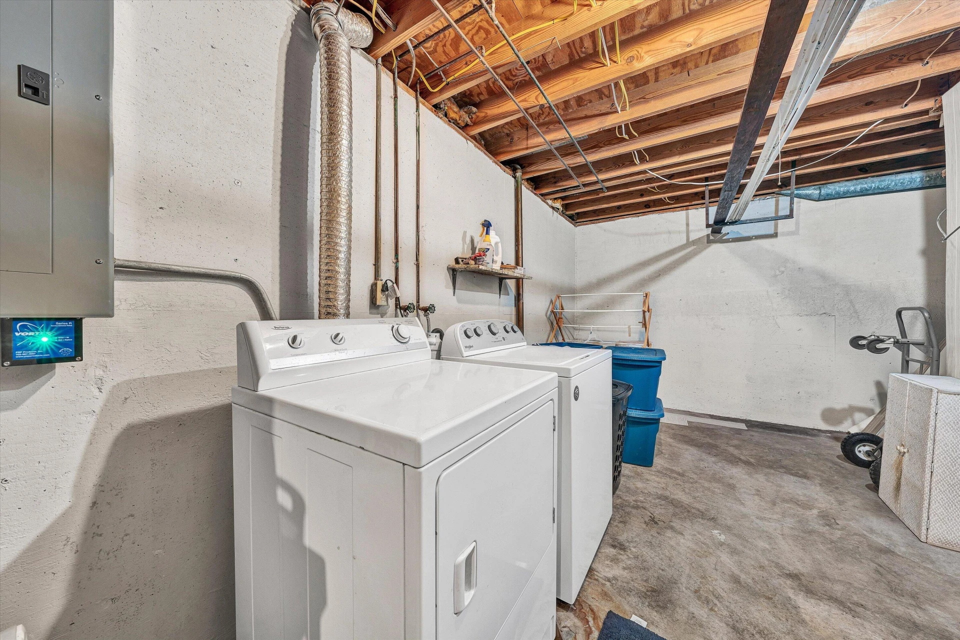 636 Ramada RD - Photo 20