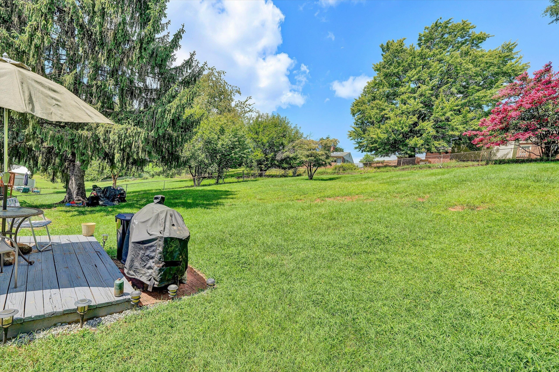636 Ramada RD - Photo 21