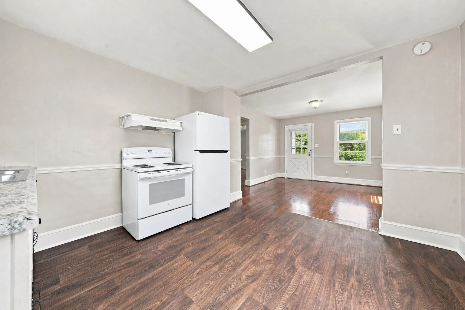 958 Palmer AVE - Photo 10