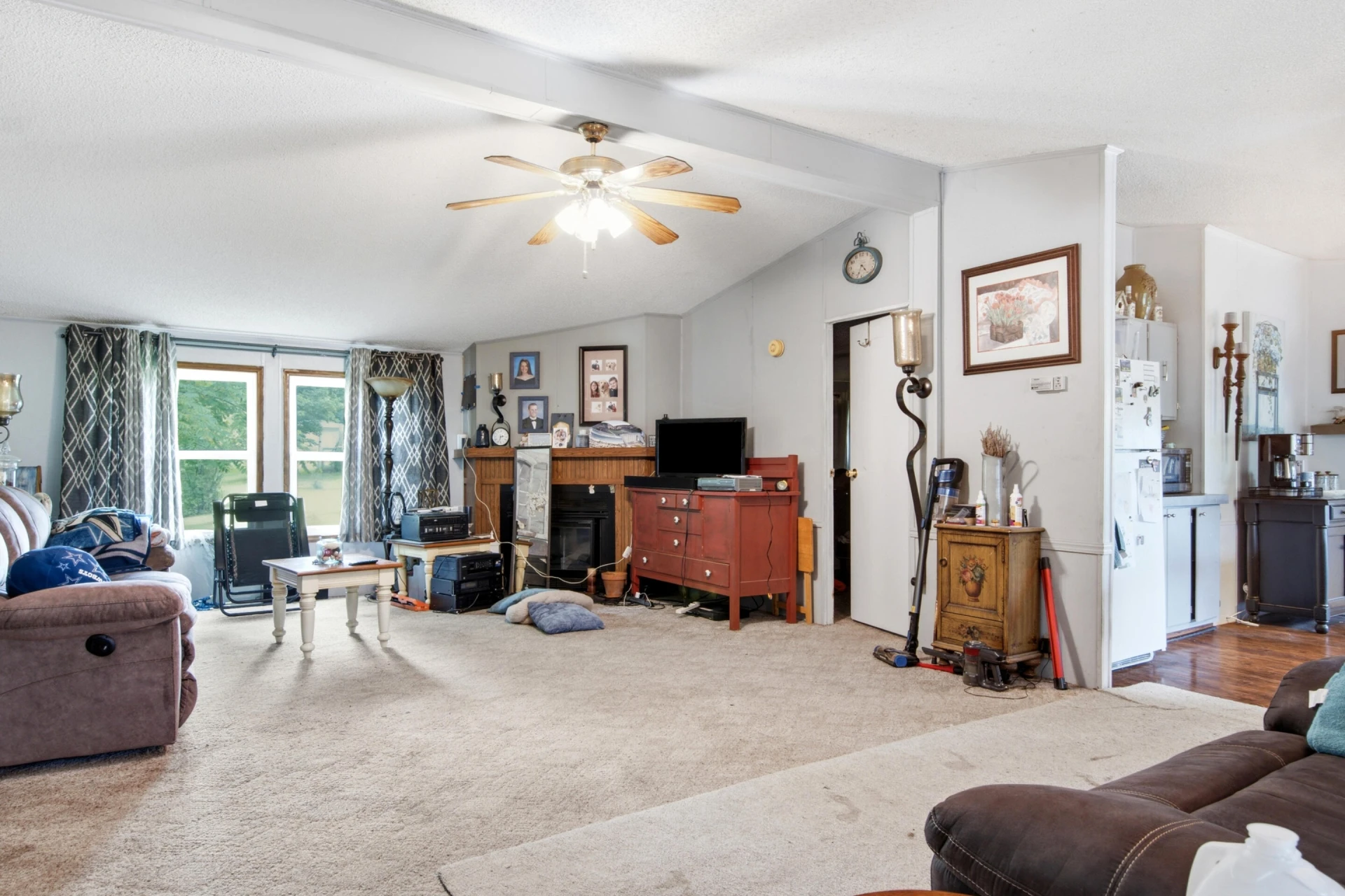 927 Hightop RD - Photo 14