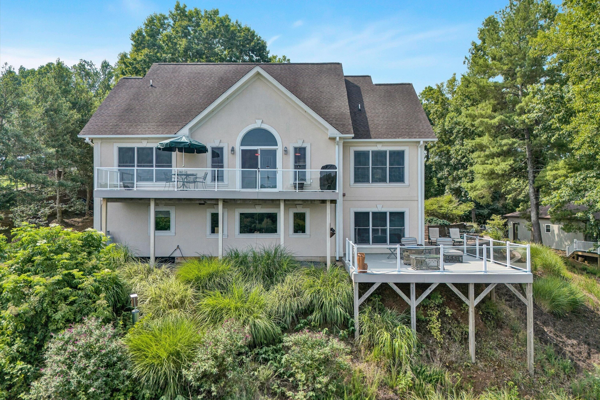 250 Village LN - Photo 5
