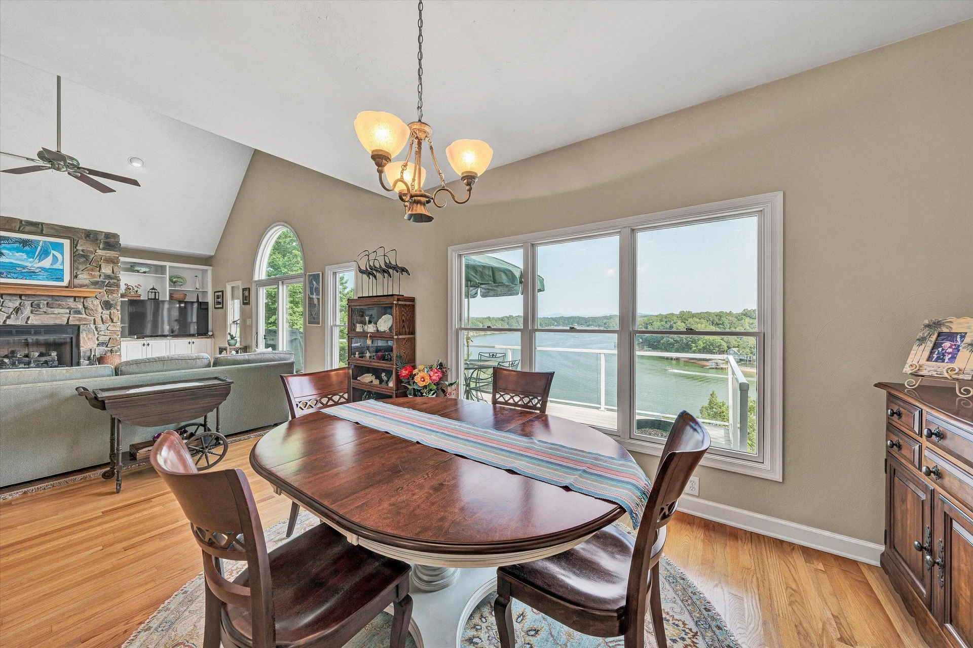 250 Village LN - Photo 14