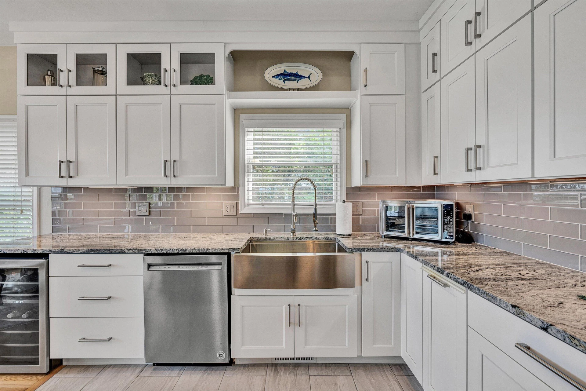 250 Village LN - Photo 17
