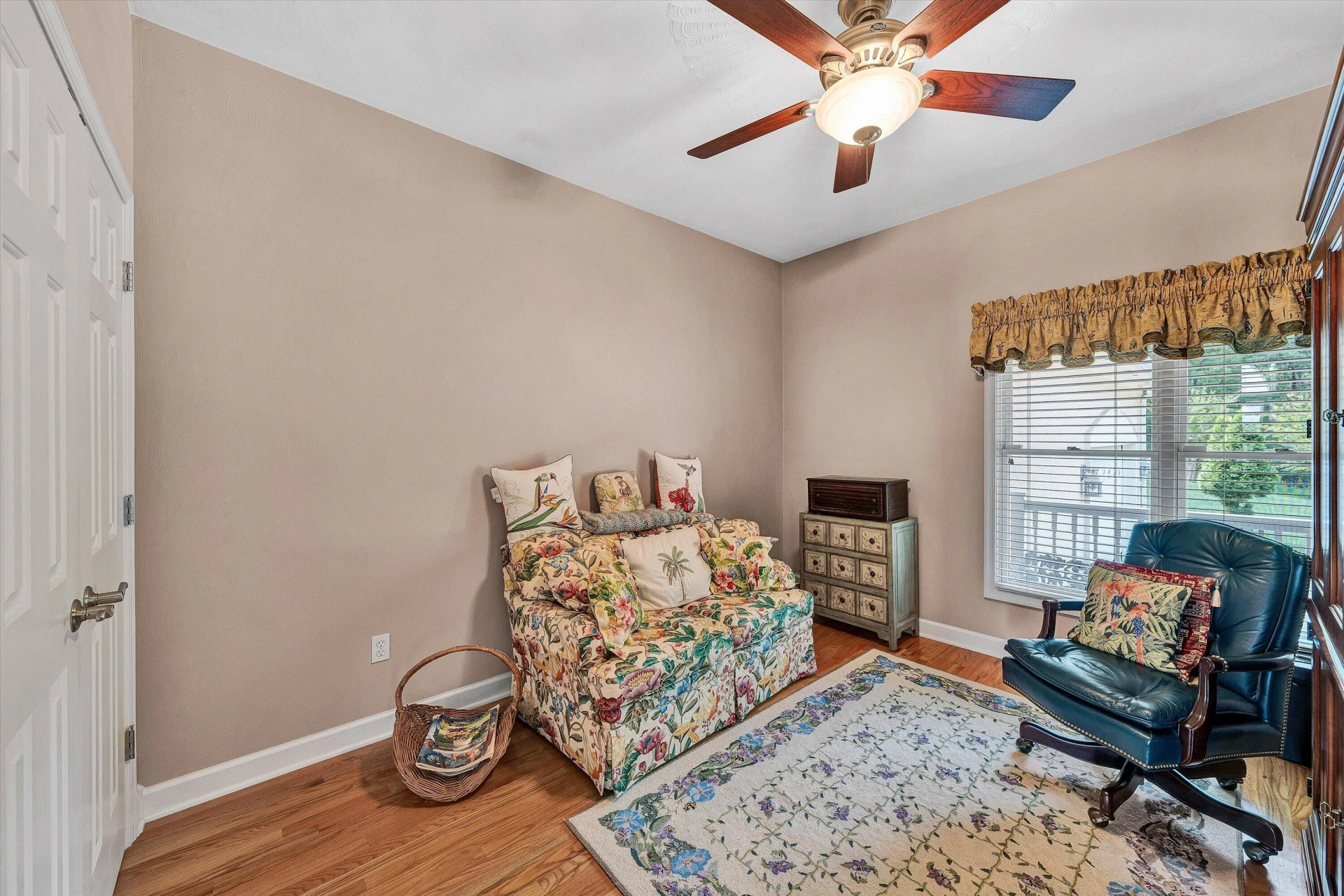 250 Village LN - Photo 20