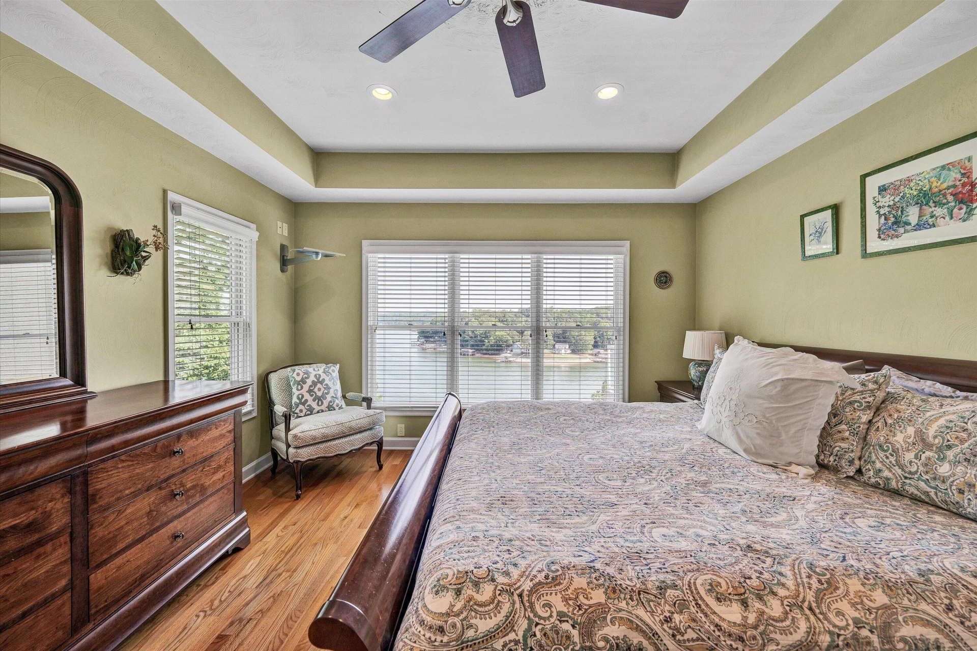 250 Village LN - Photo 22