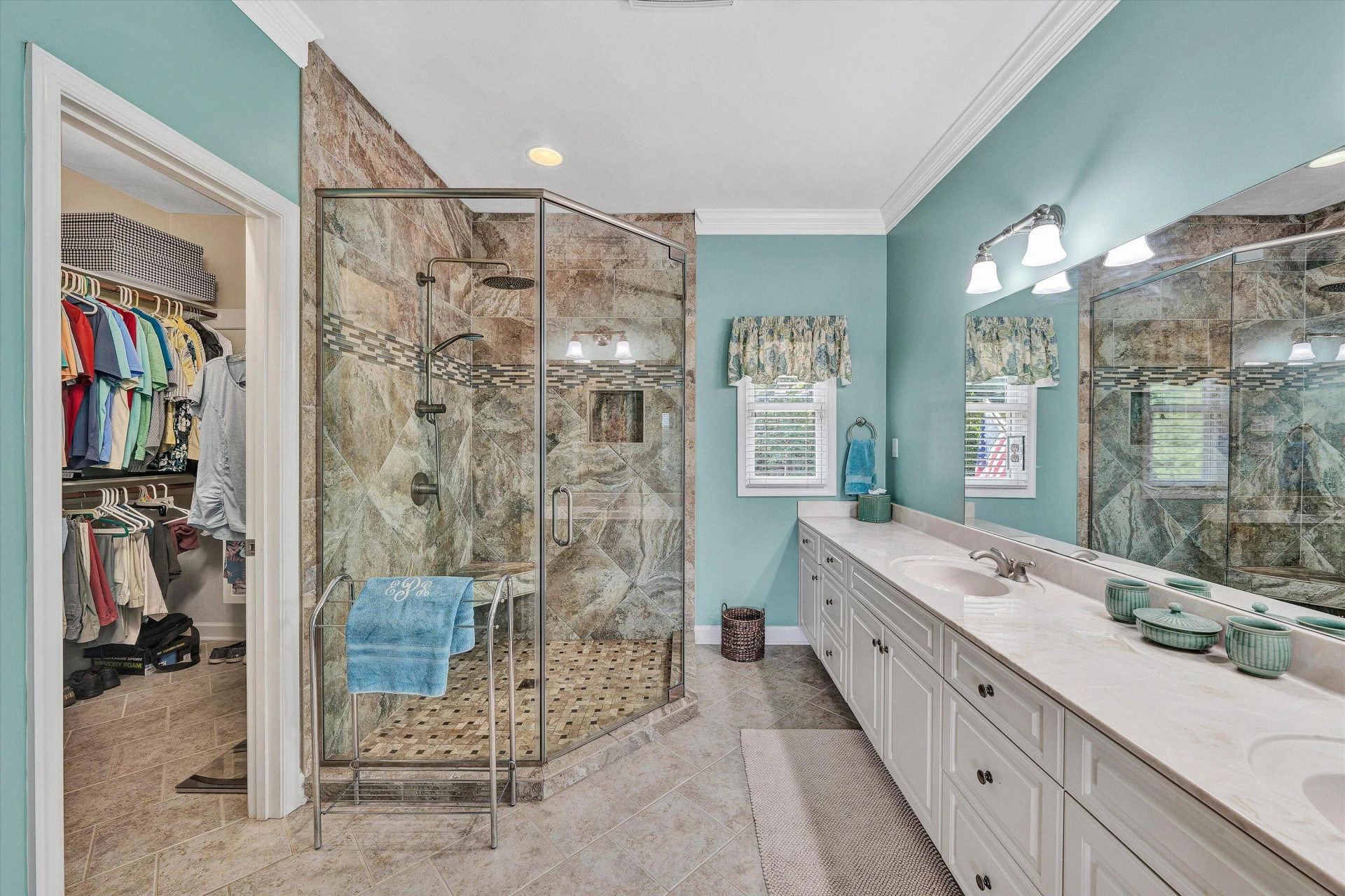 250 Village LN - Photo 24