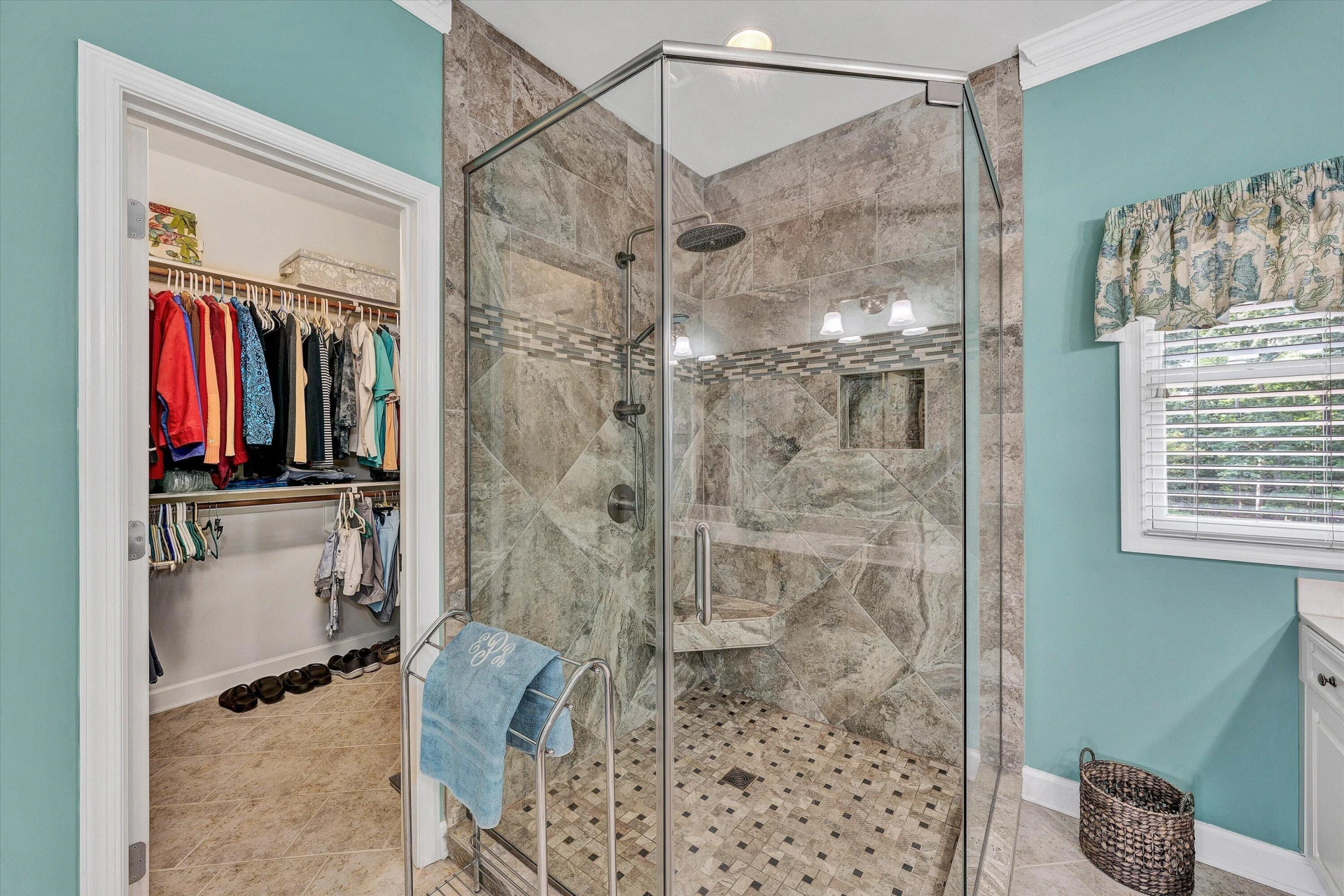 250 Village LN - Photo 25
