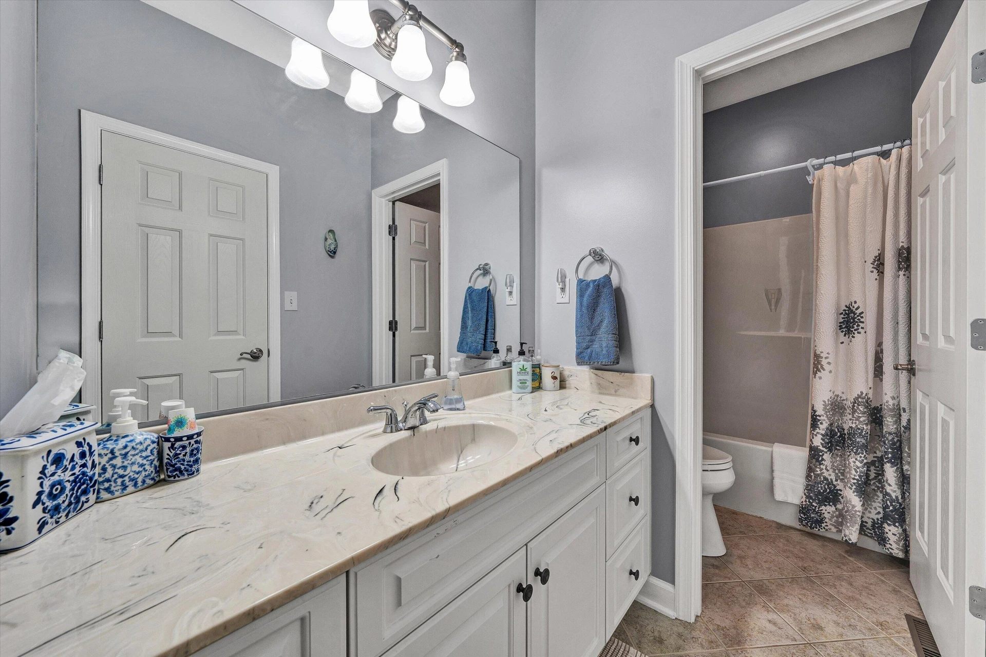 250 Village LN - Photo 29