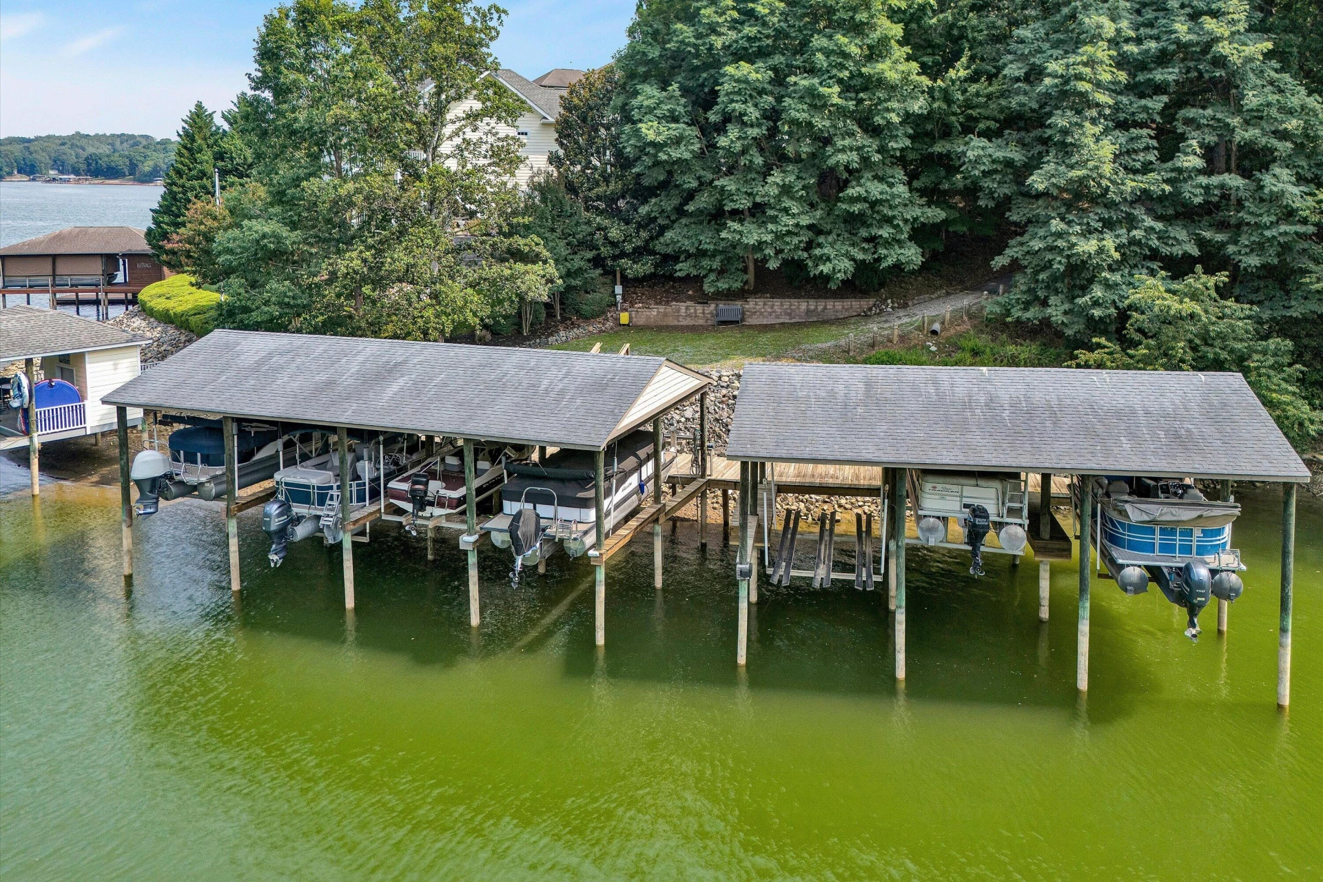 250 Village LN - Photo 70