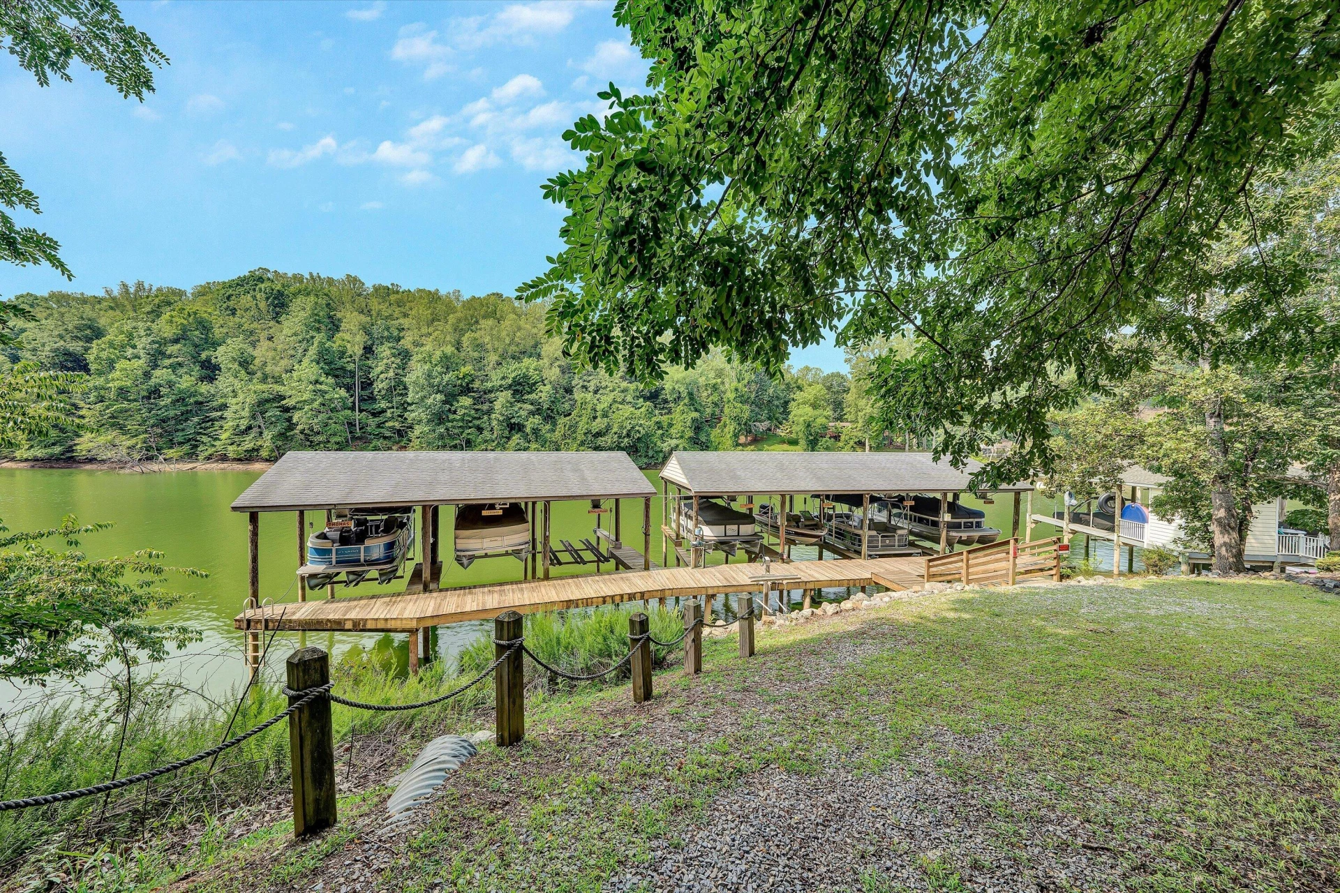 250 Village LN - Photo 71