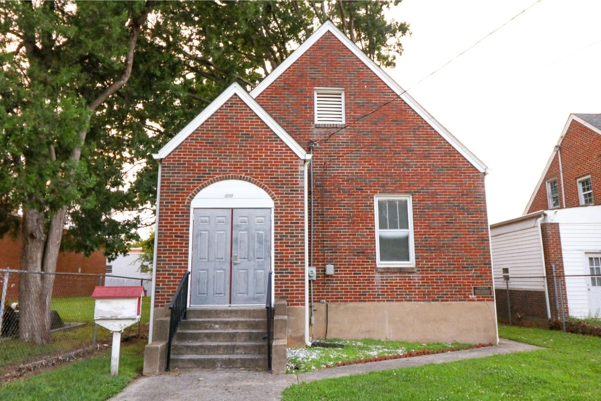 1010 Montrose AVE SE