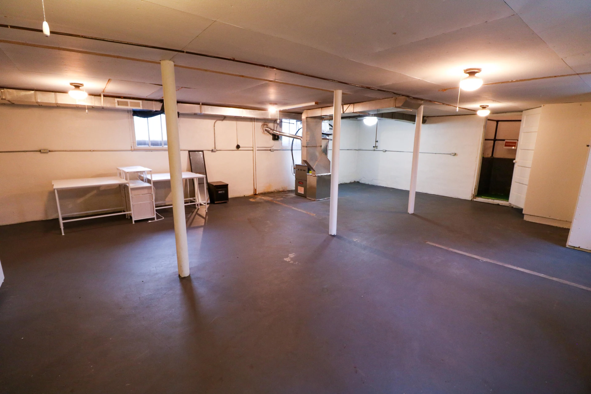 1010 Montrose AVE SE - Photo 10