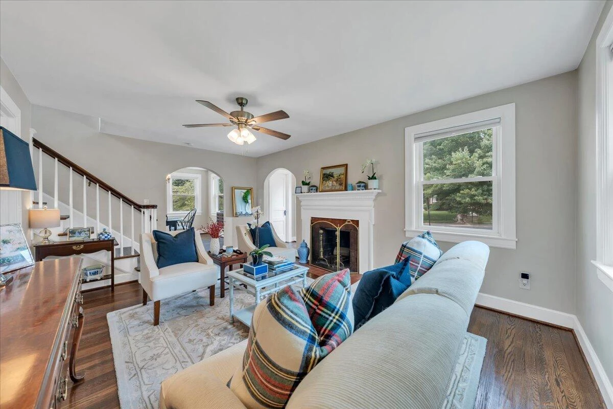 2701 Guilford AVE SW - Photo 6