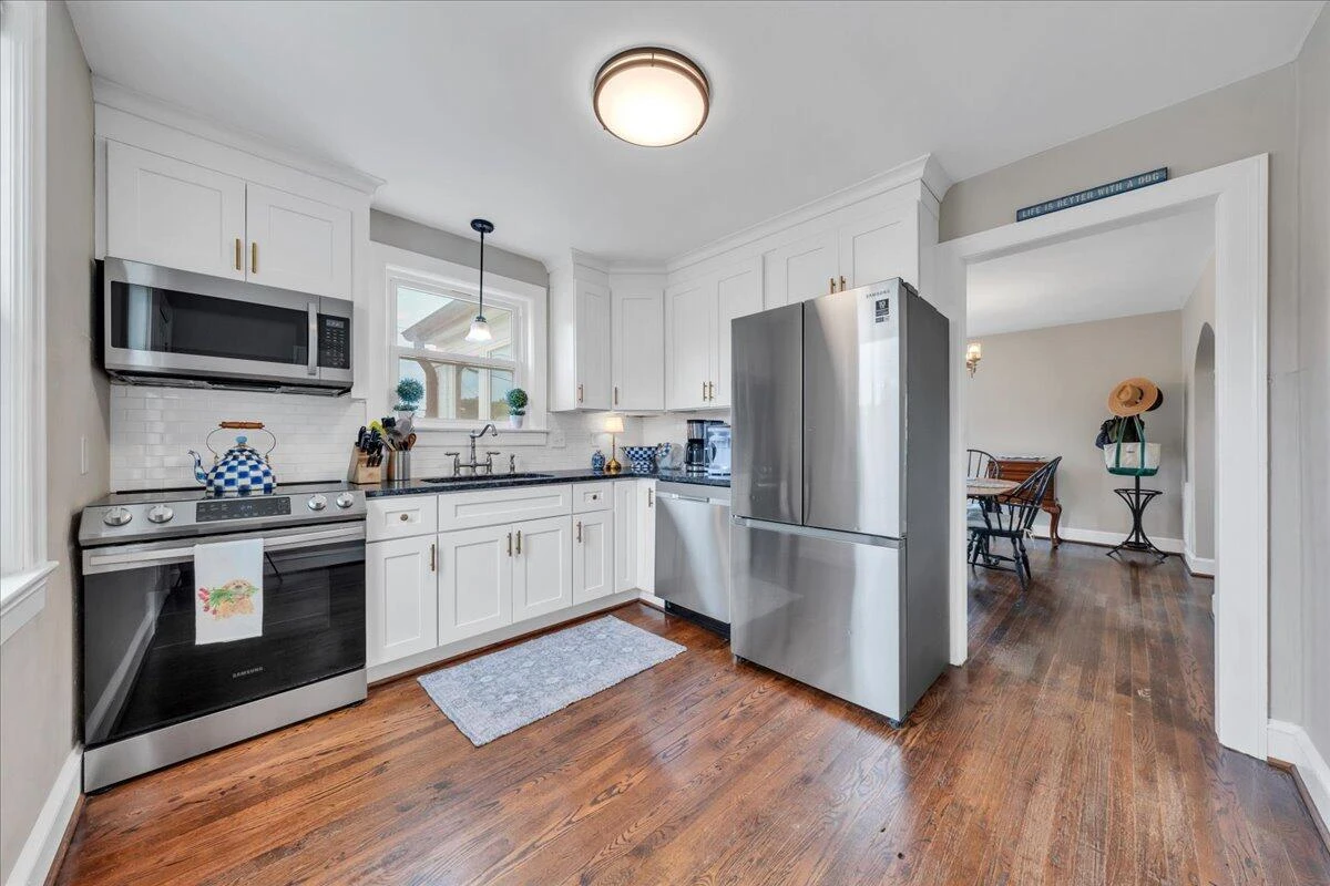 2701 Guilford AVE SW - Photo 15
