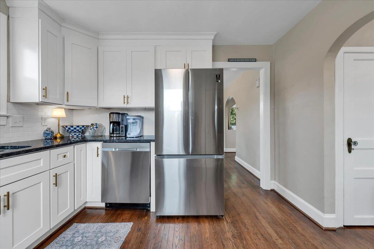 2701 Guilford AVE SW - Photo 16