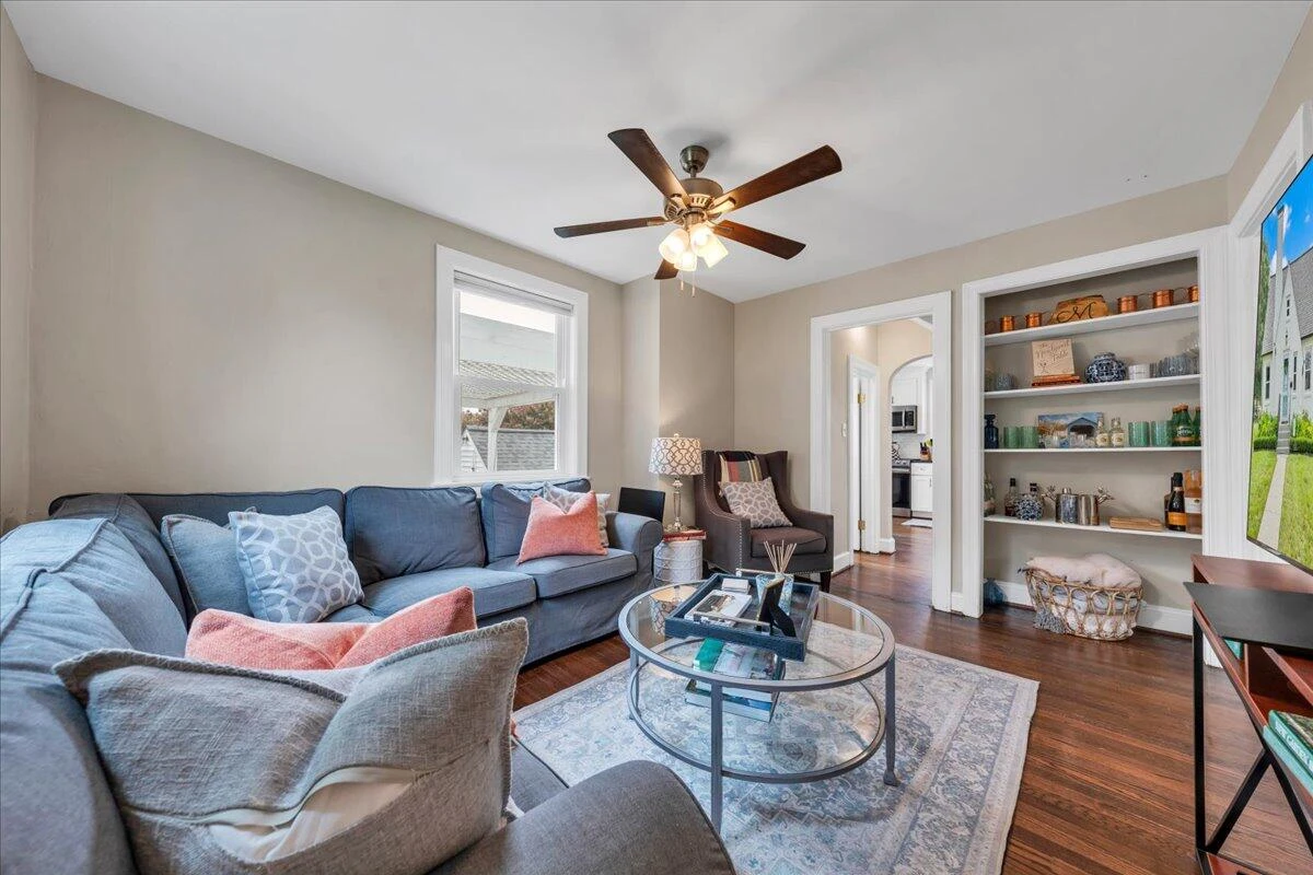 2701 Guilford AVE SW - Photo 21