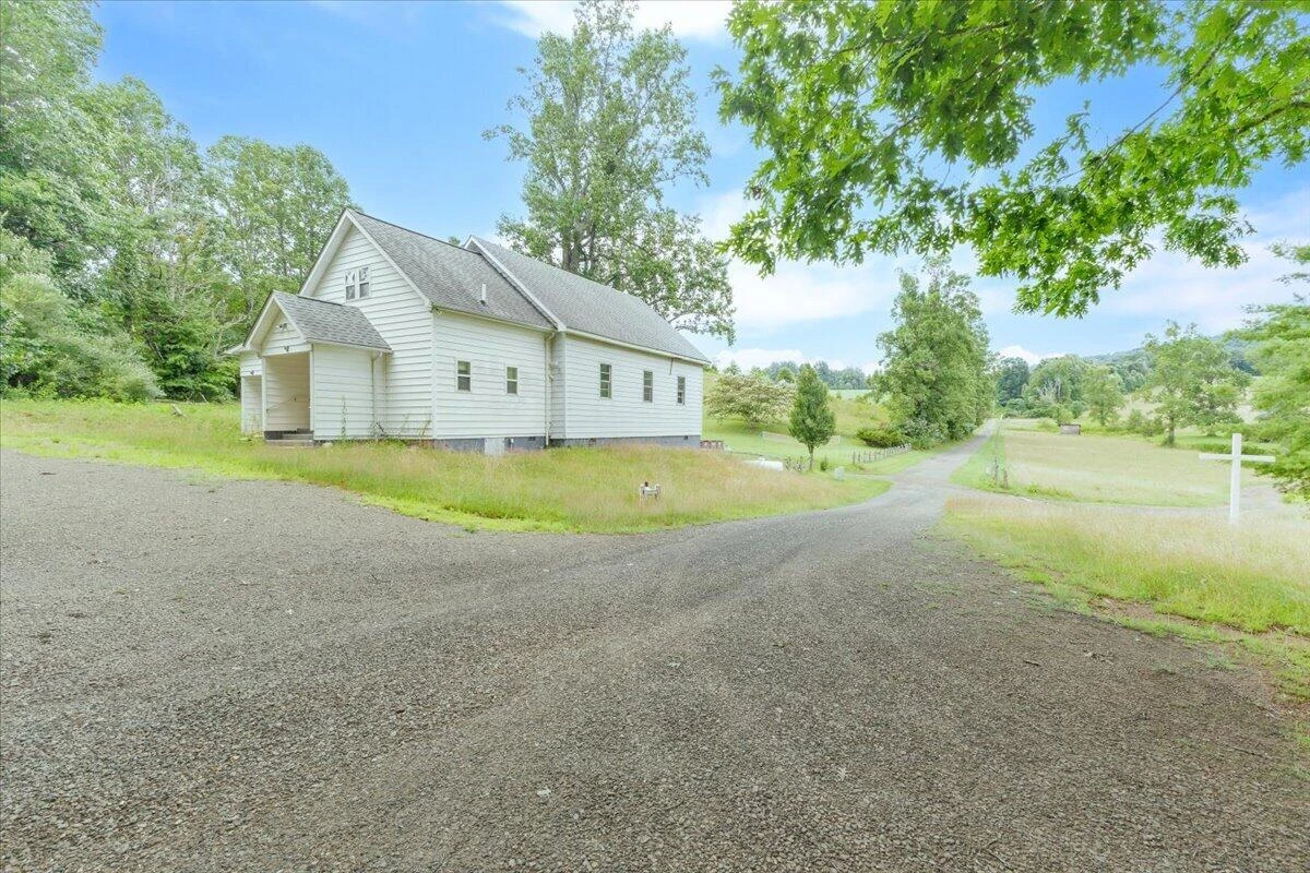 190 Parkway Church RD SW