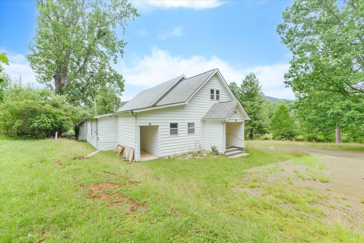 190 Parkway Church RD SW - Photo 4