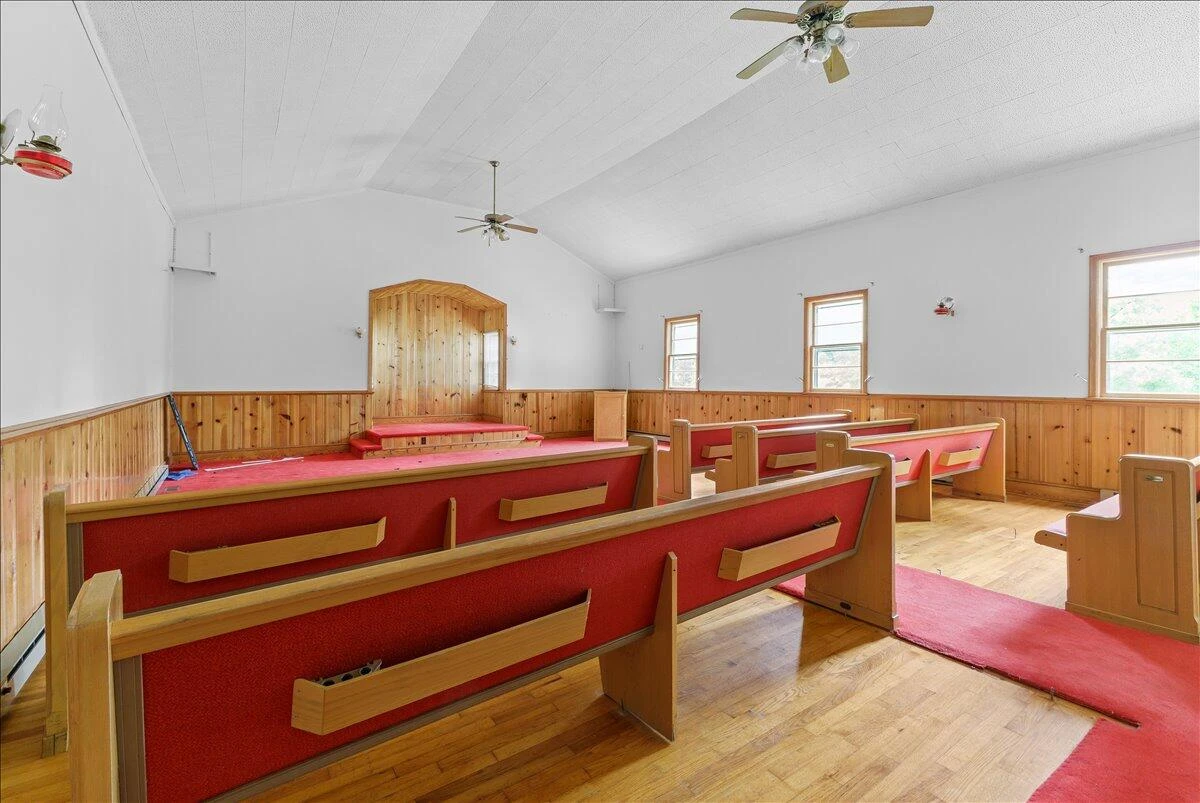 190 Parkway Church RD SW - Photo 20