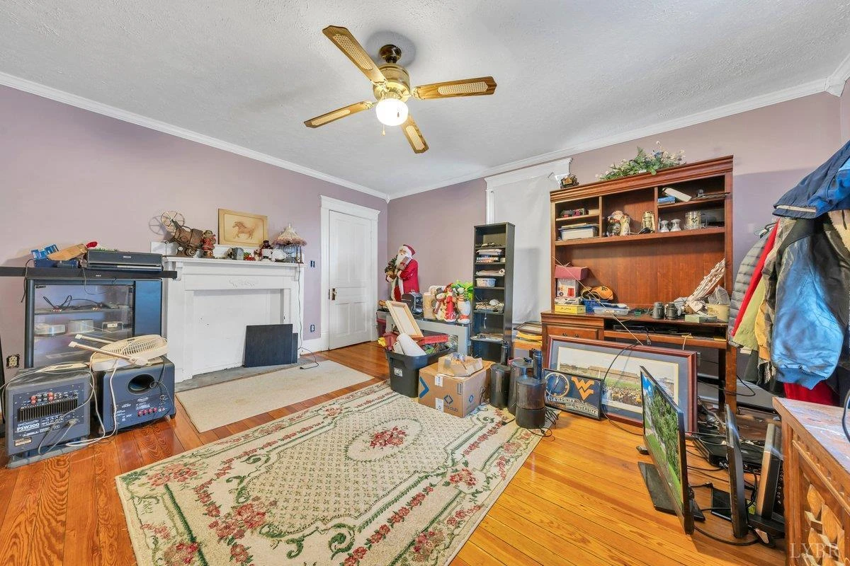 901 Bedford AVE - Photo 33