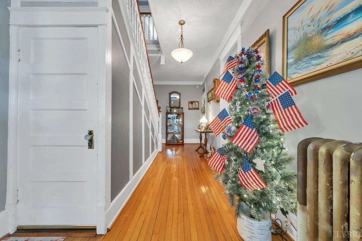 901 Bedford AVE - Photo 35
