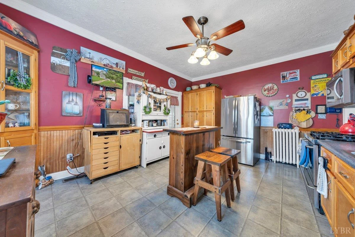 901 Bedford AVE - Photo 37