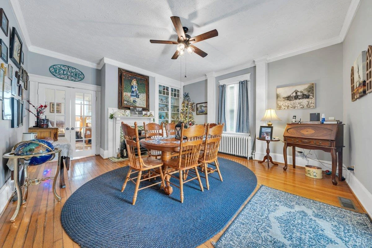 901 Bedford AVE - Photo 44