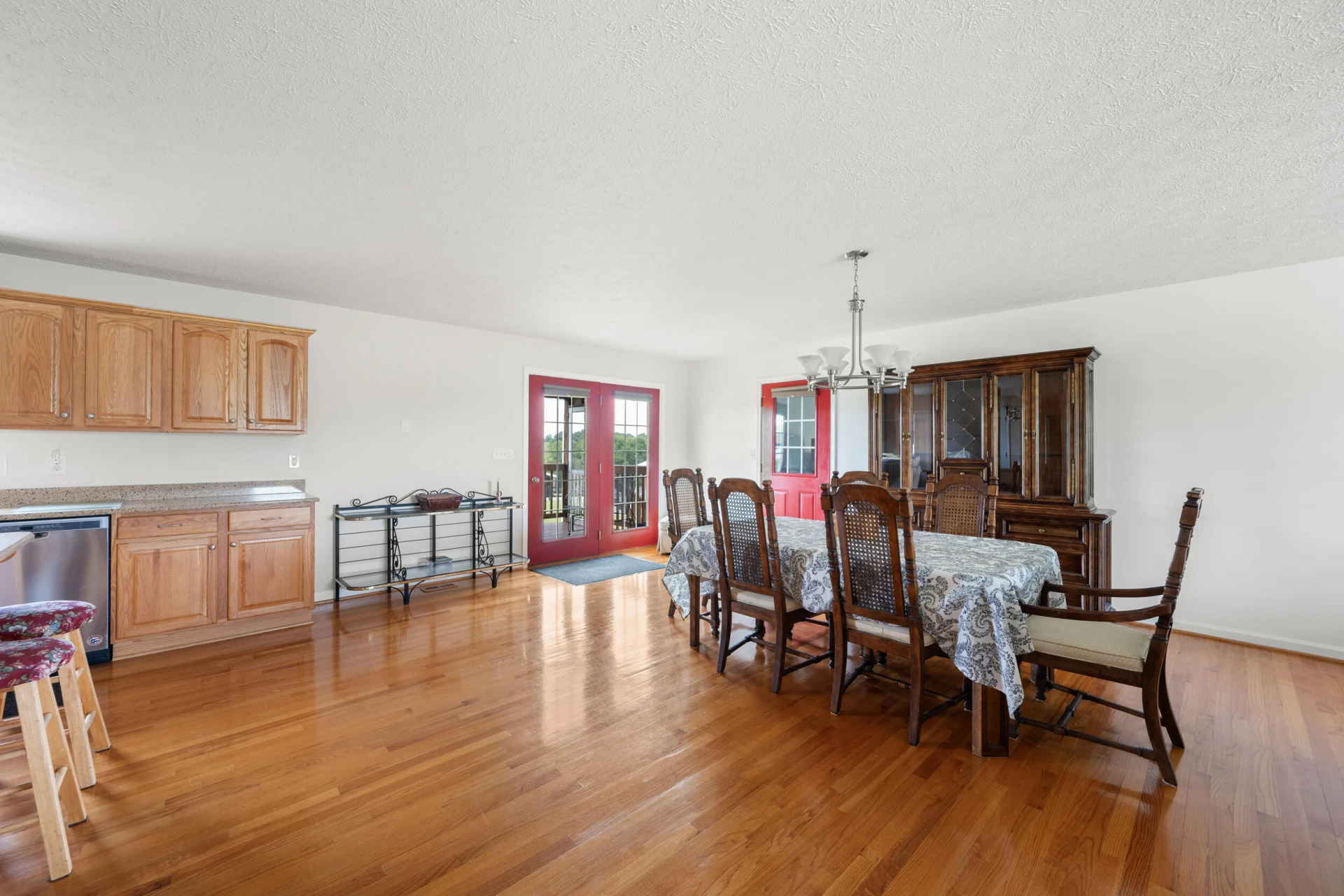4755 Old Country RD - Photo 12