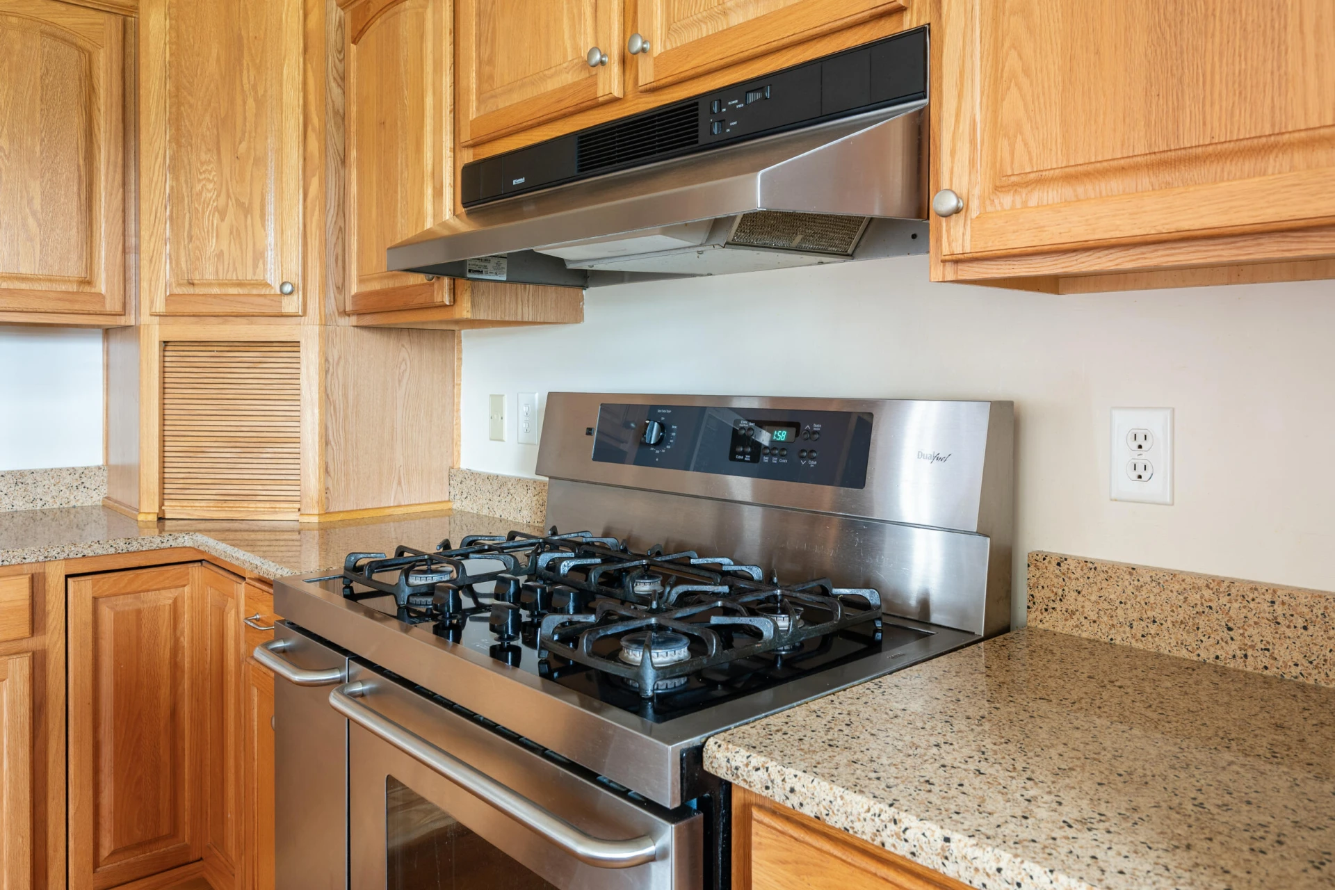 4755 Old Country RD - Photo 18